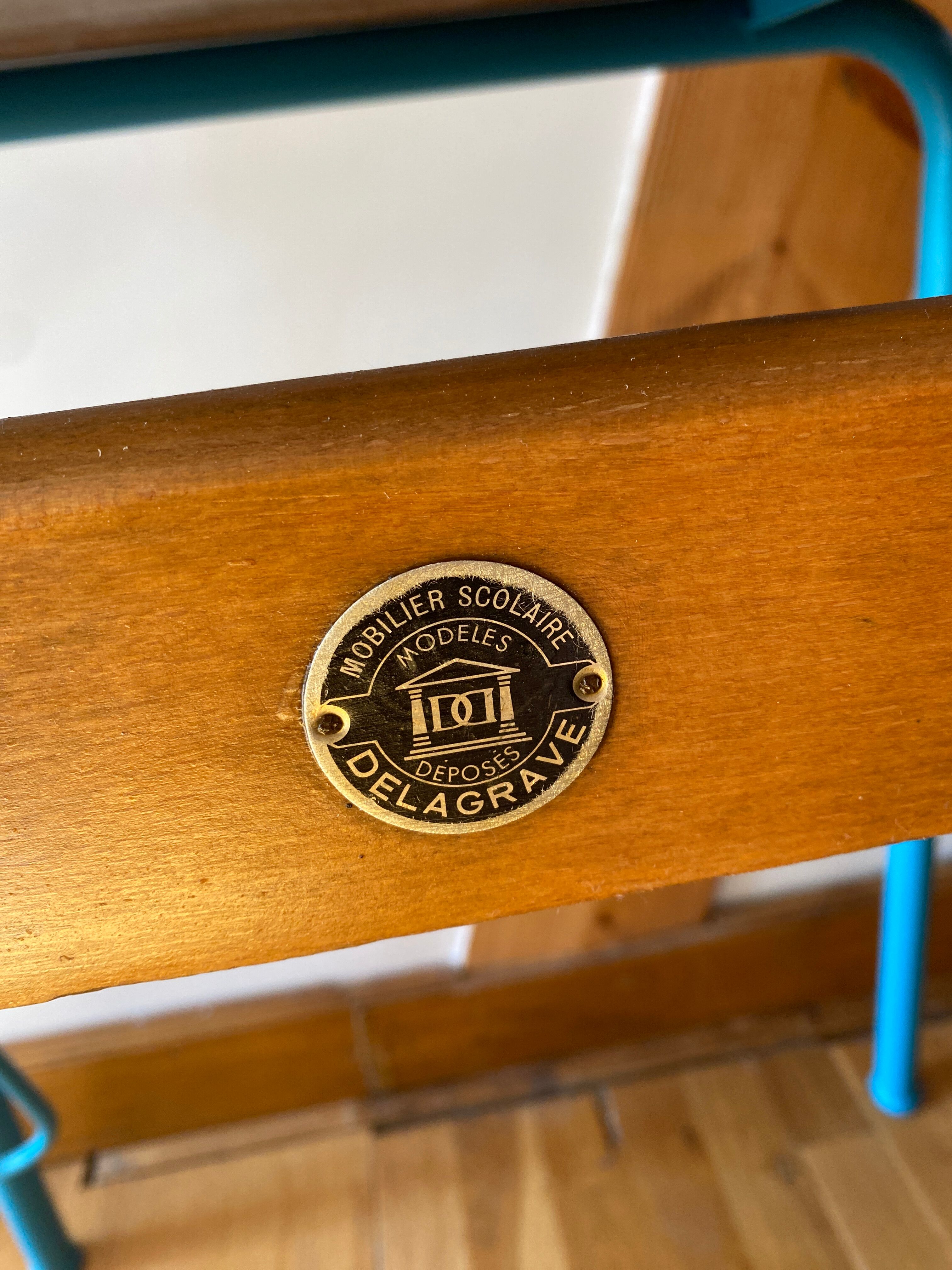 Delagrave School Office