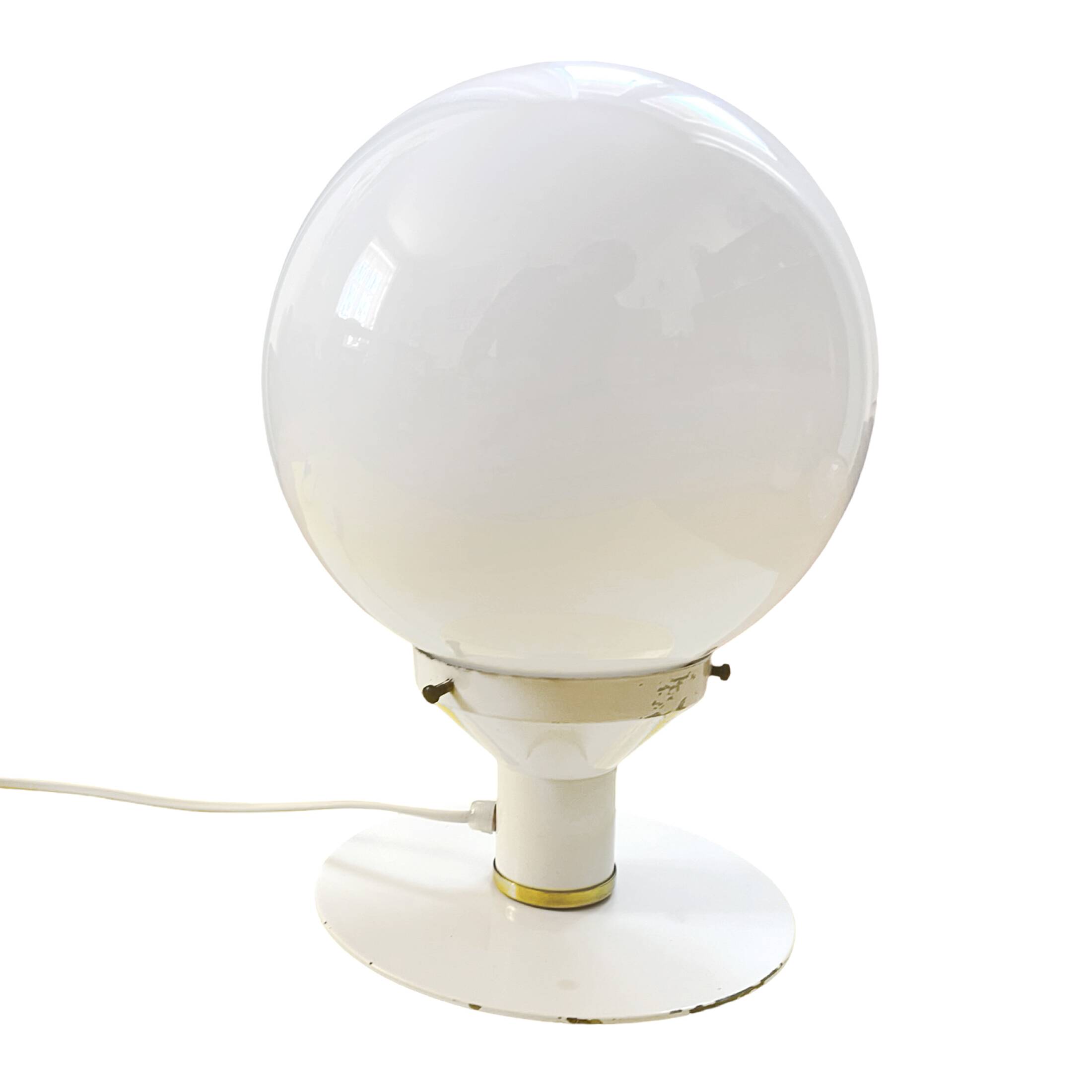 White, spherical space age table lamp, Poland 1980s.