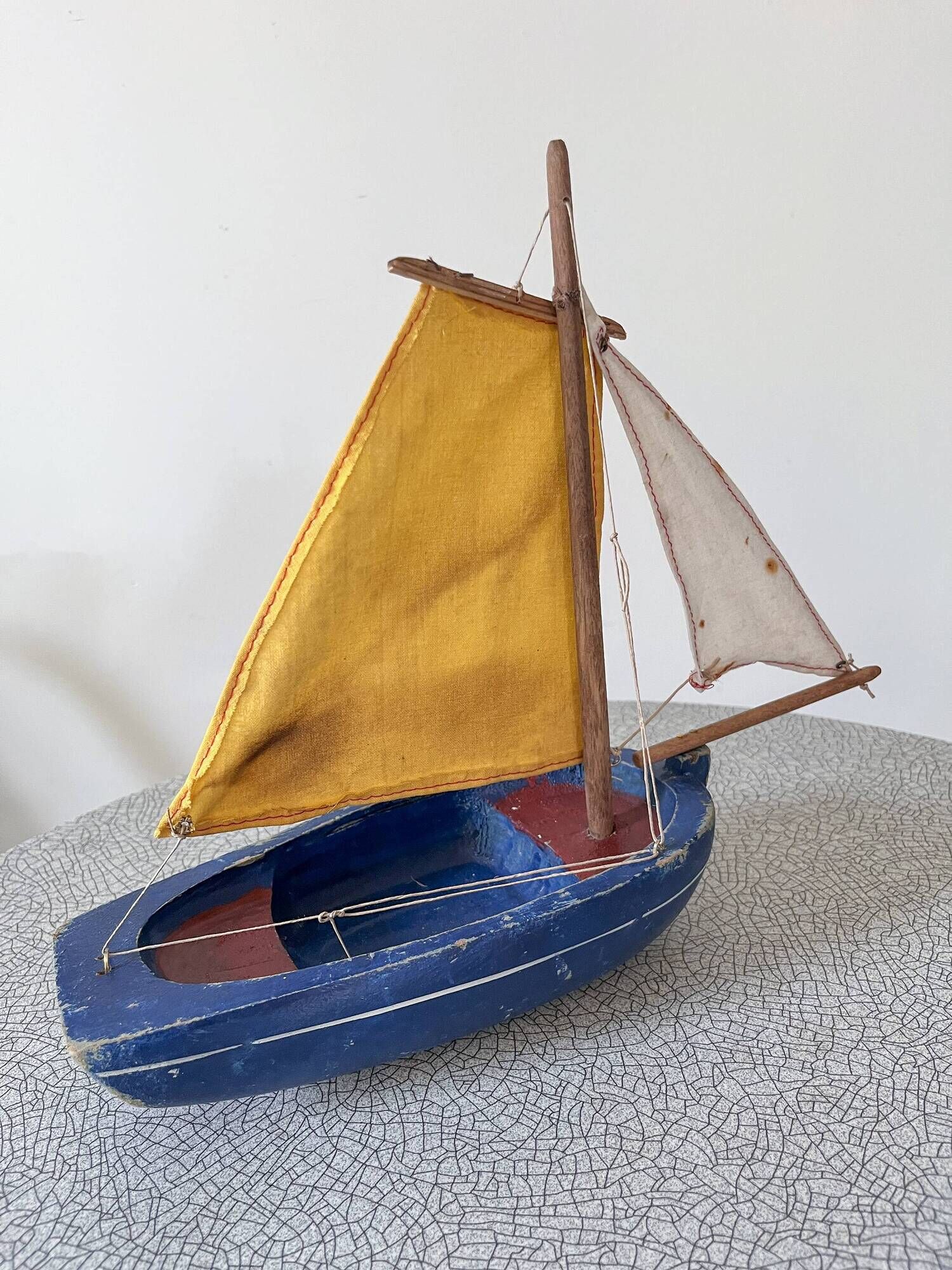 Basin sailing boat from the French brand Tirot, vintage toy.