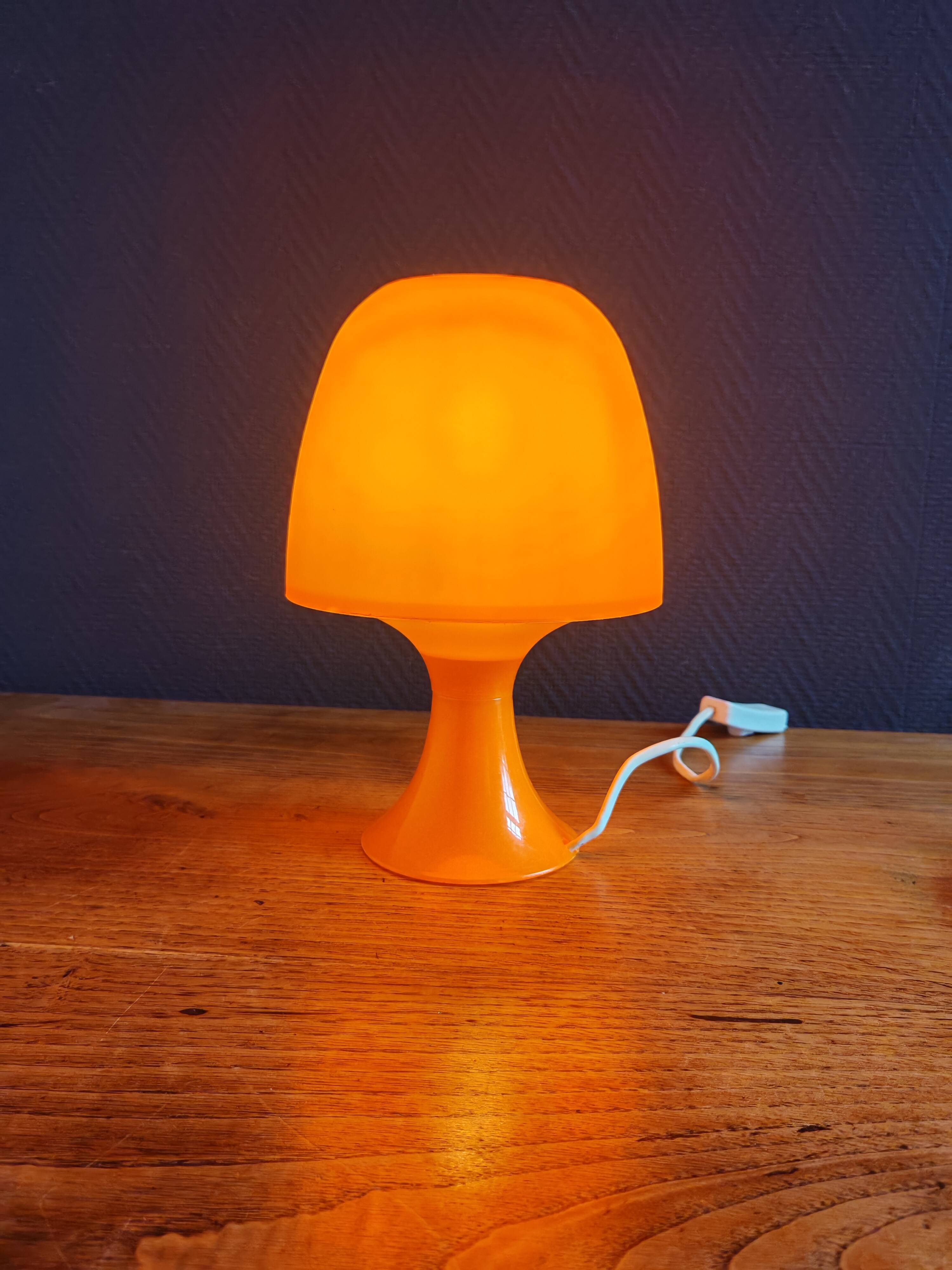 Lampe de table vintage/Lampe champignon en plastique orange