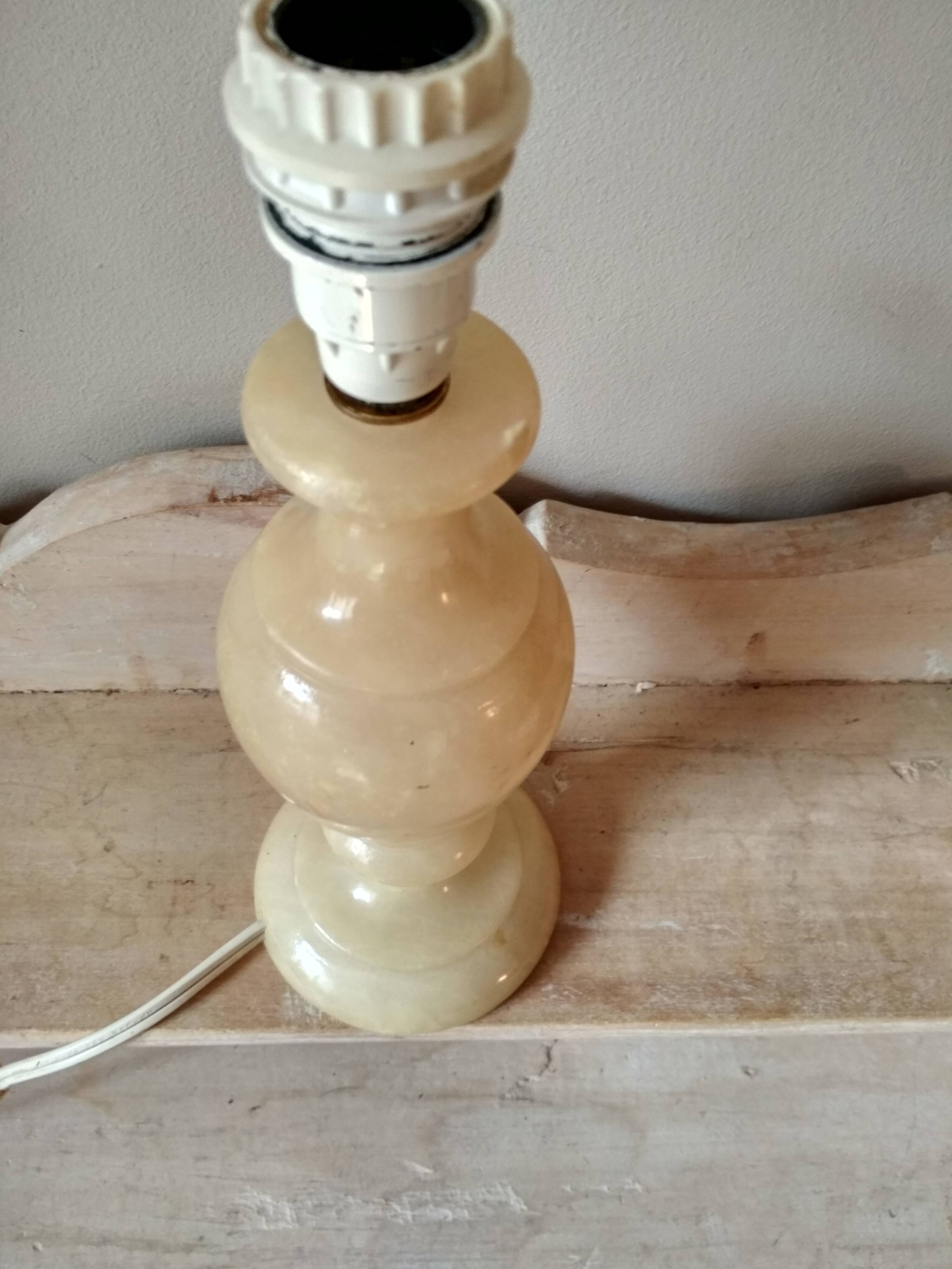 Beige marbled stone lamp base