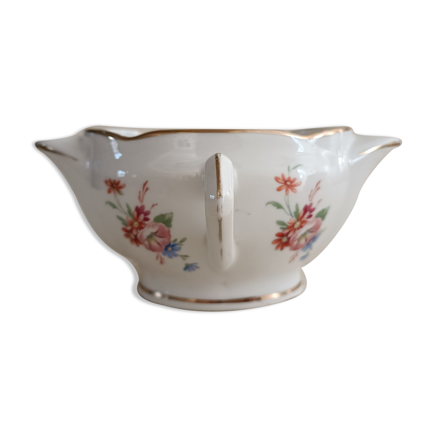 Lean fat sausage in Limoges porcelain