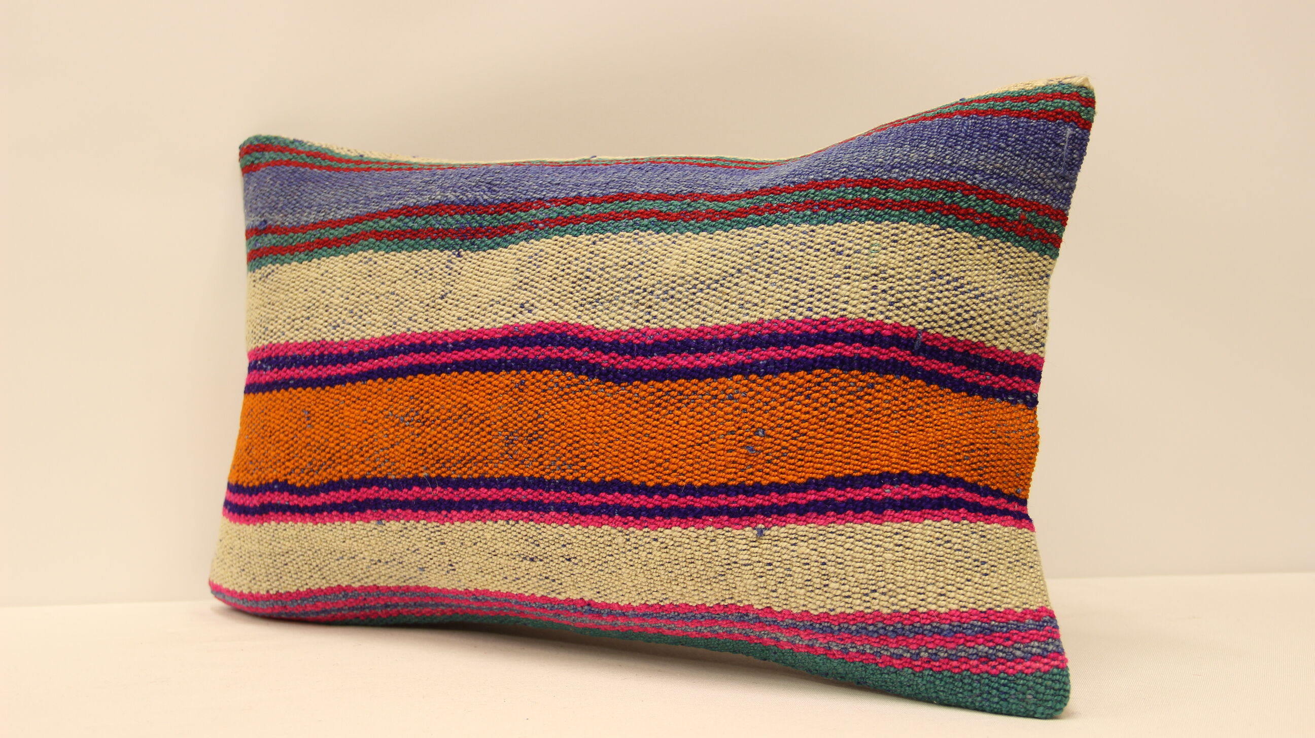 Throw Pillow, Cushion Cover 30x50 cm