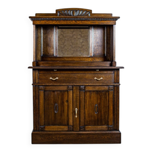 Buffet en chêne avec