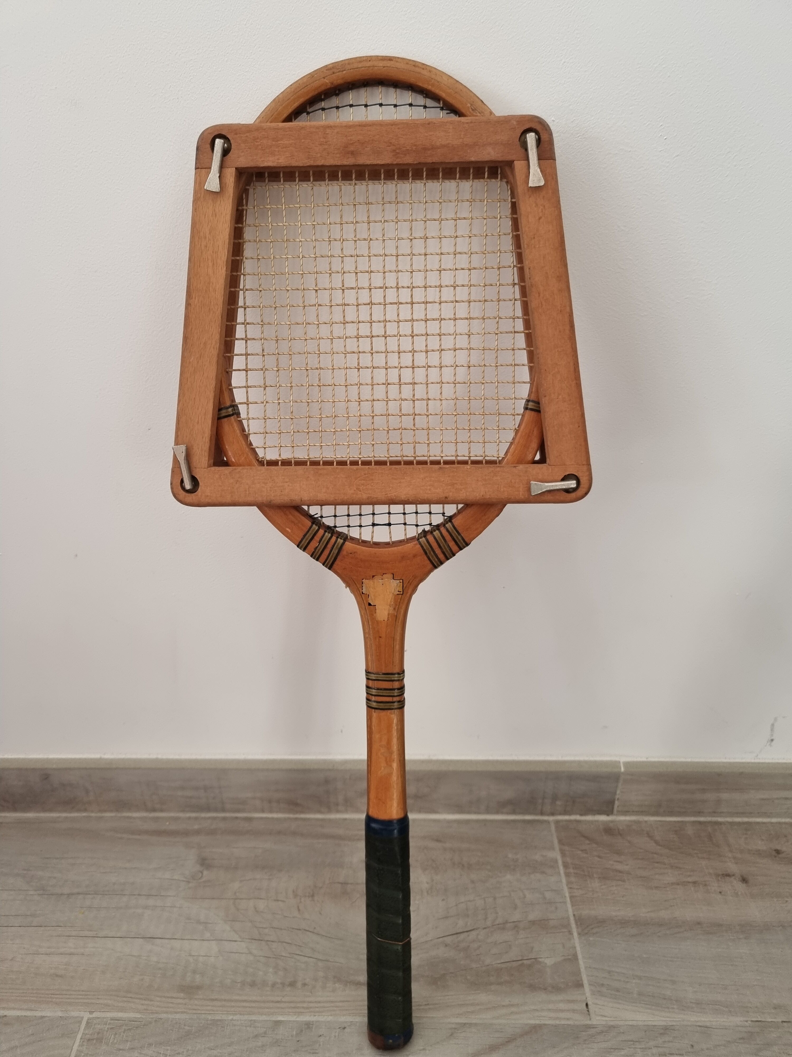 Raquette de tennis en bois, vintage