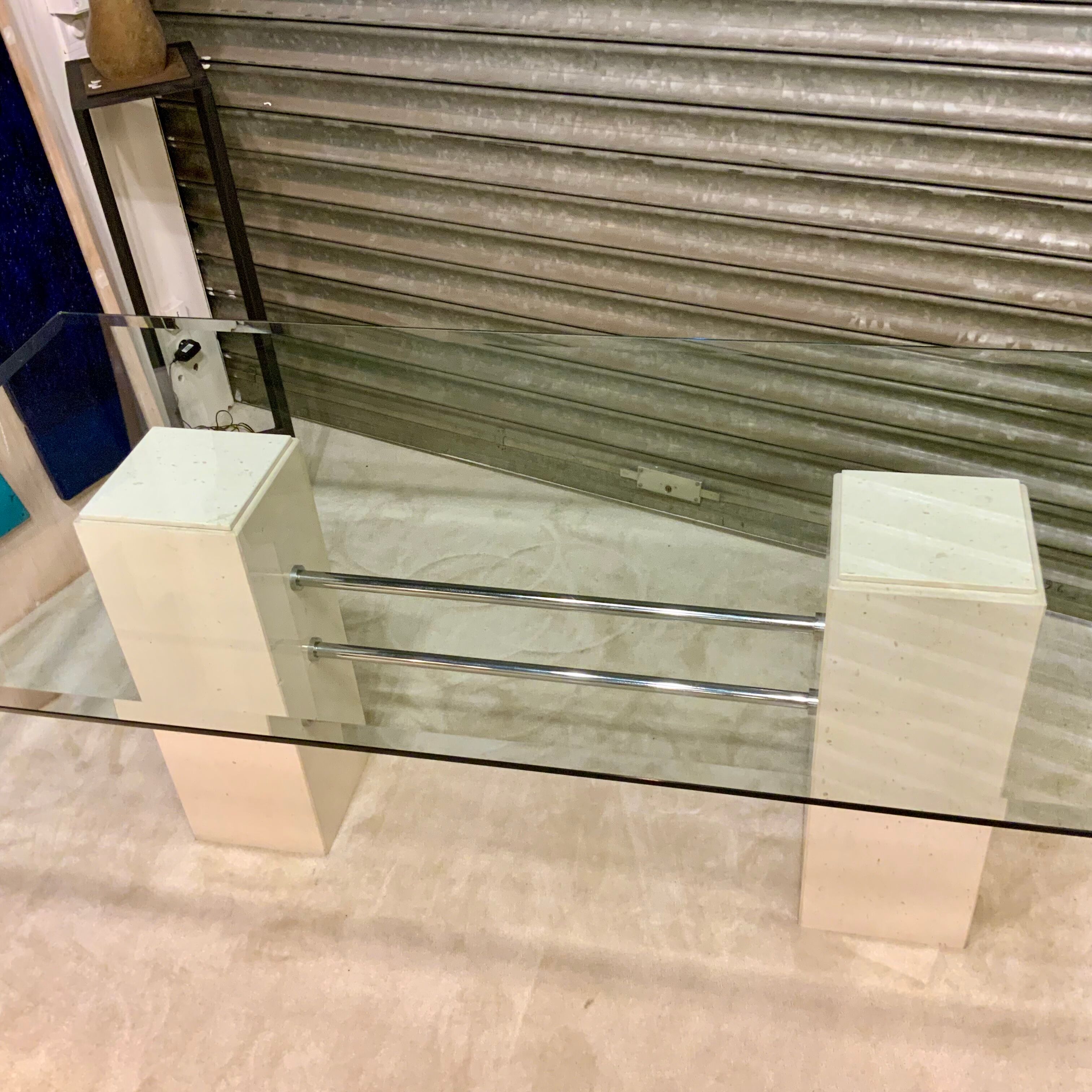 Dining table 1970/80 in travertine