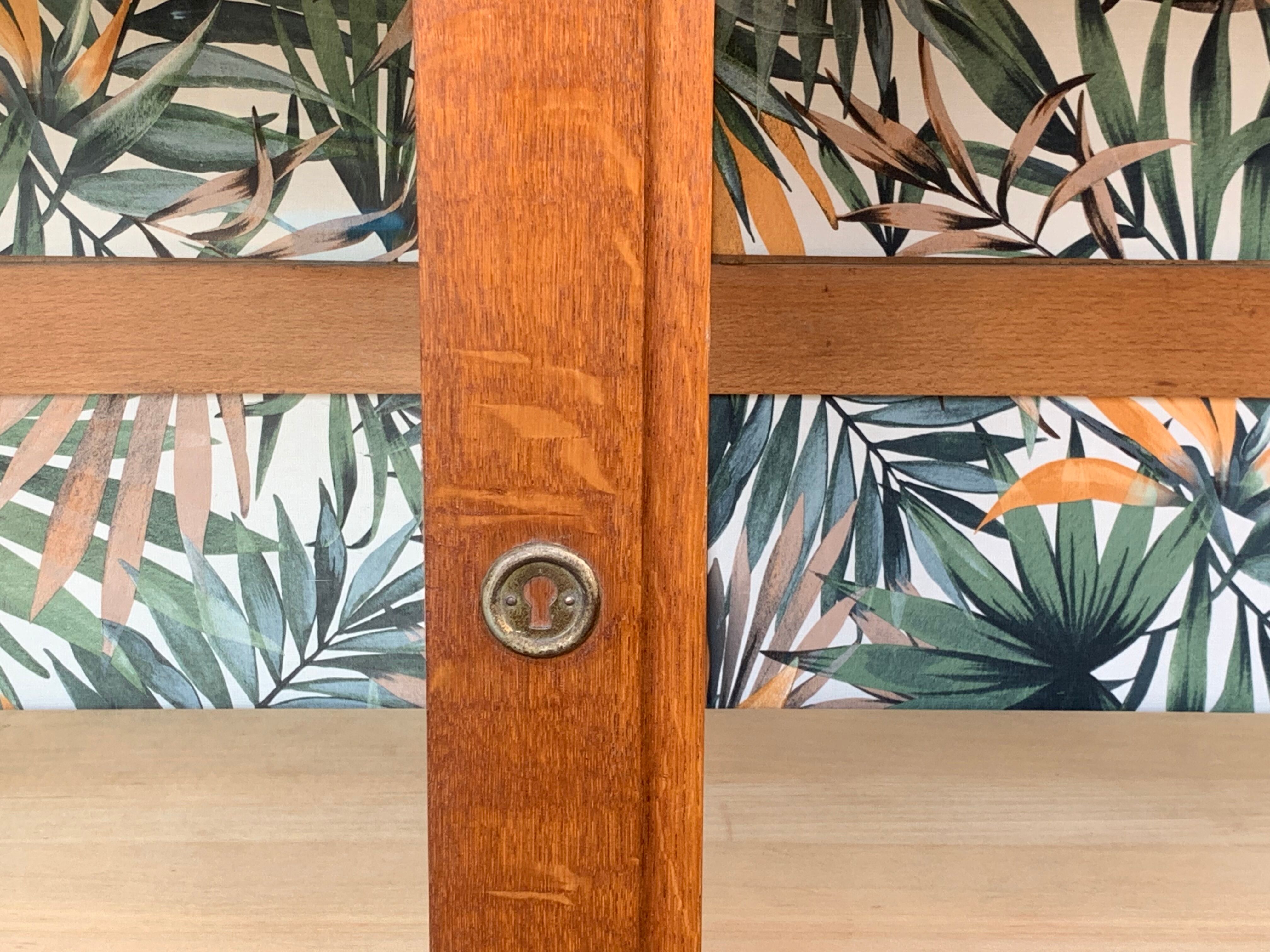 Glass cabinet from a primary school, 1950.