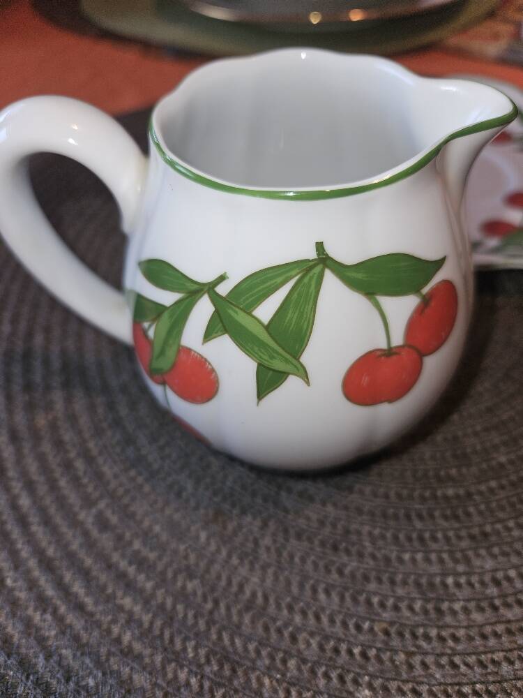Tea/Coffee service porcelain manufacture Royal Limoges