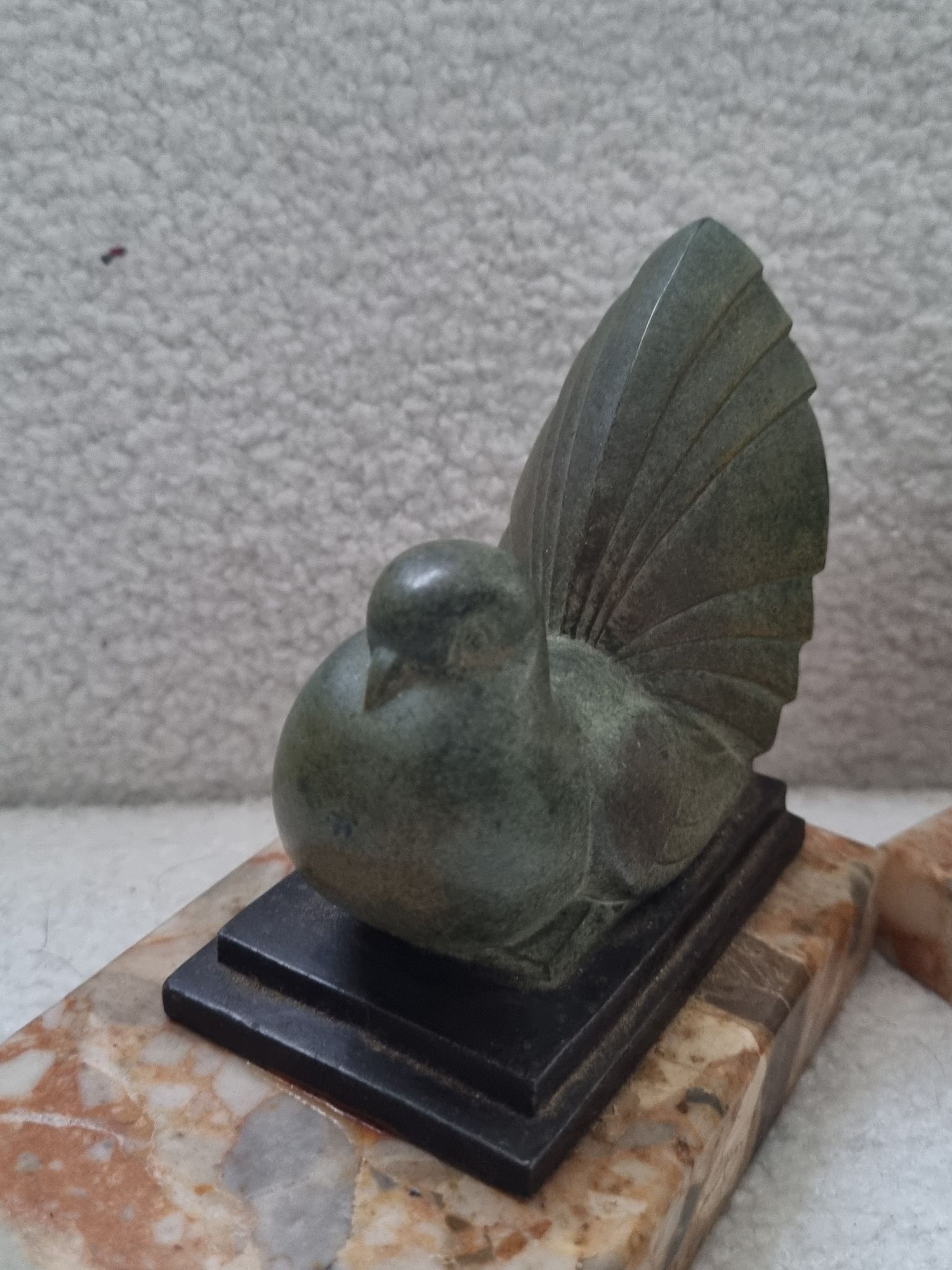 Pair of greenhouse book Art Deco animal sculpture marble base