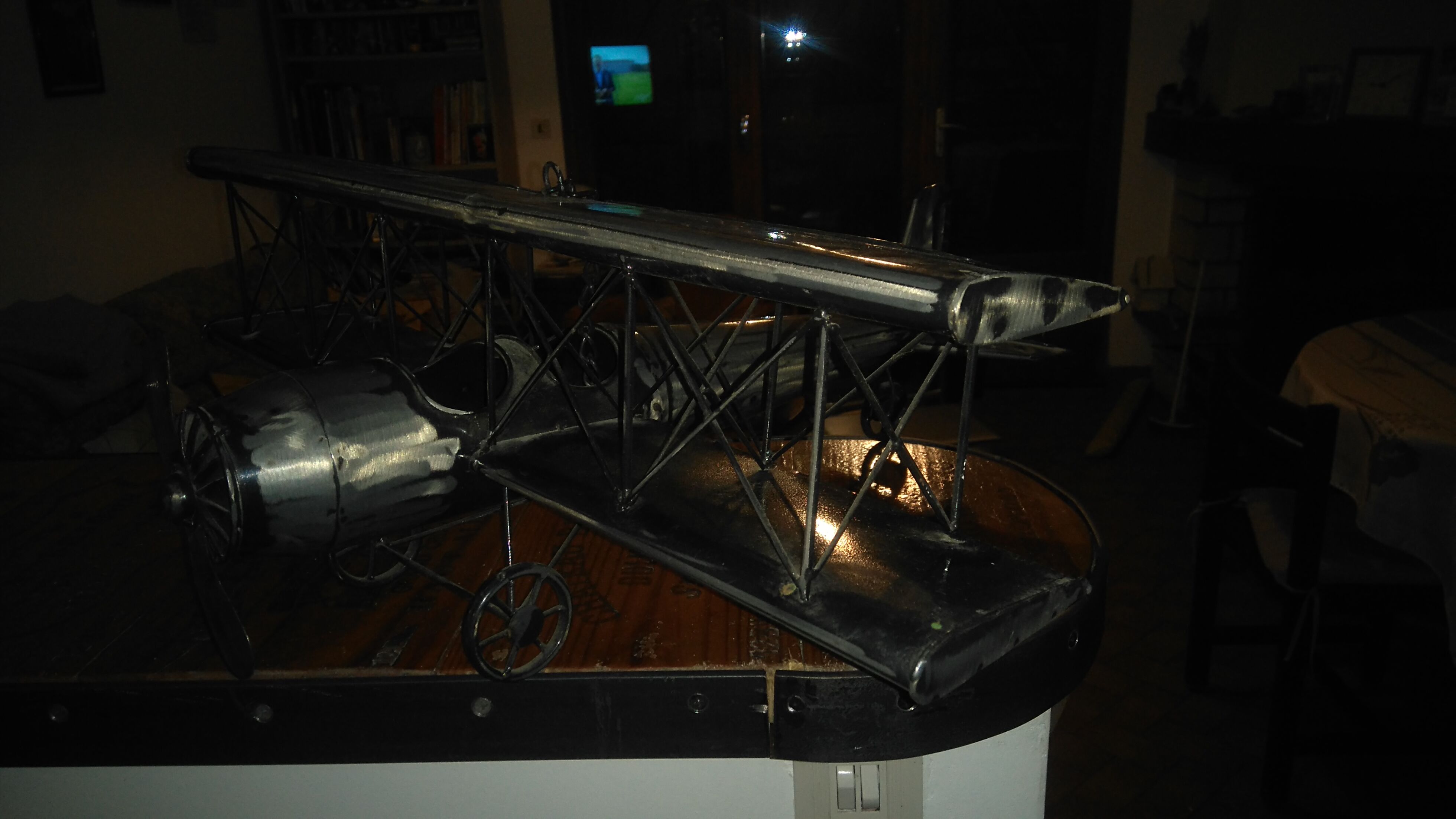 Biplane metal plane