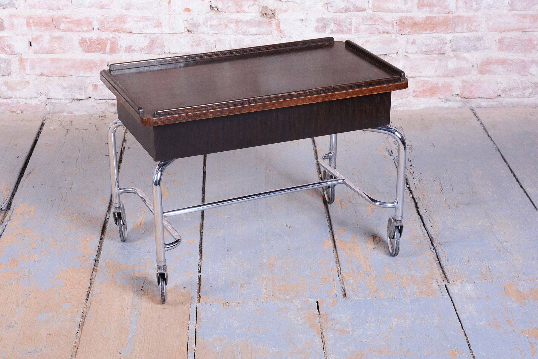 Bauhaus Serving Trolley in Oak by R.Slezák, 1930s