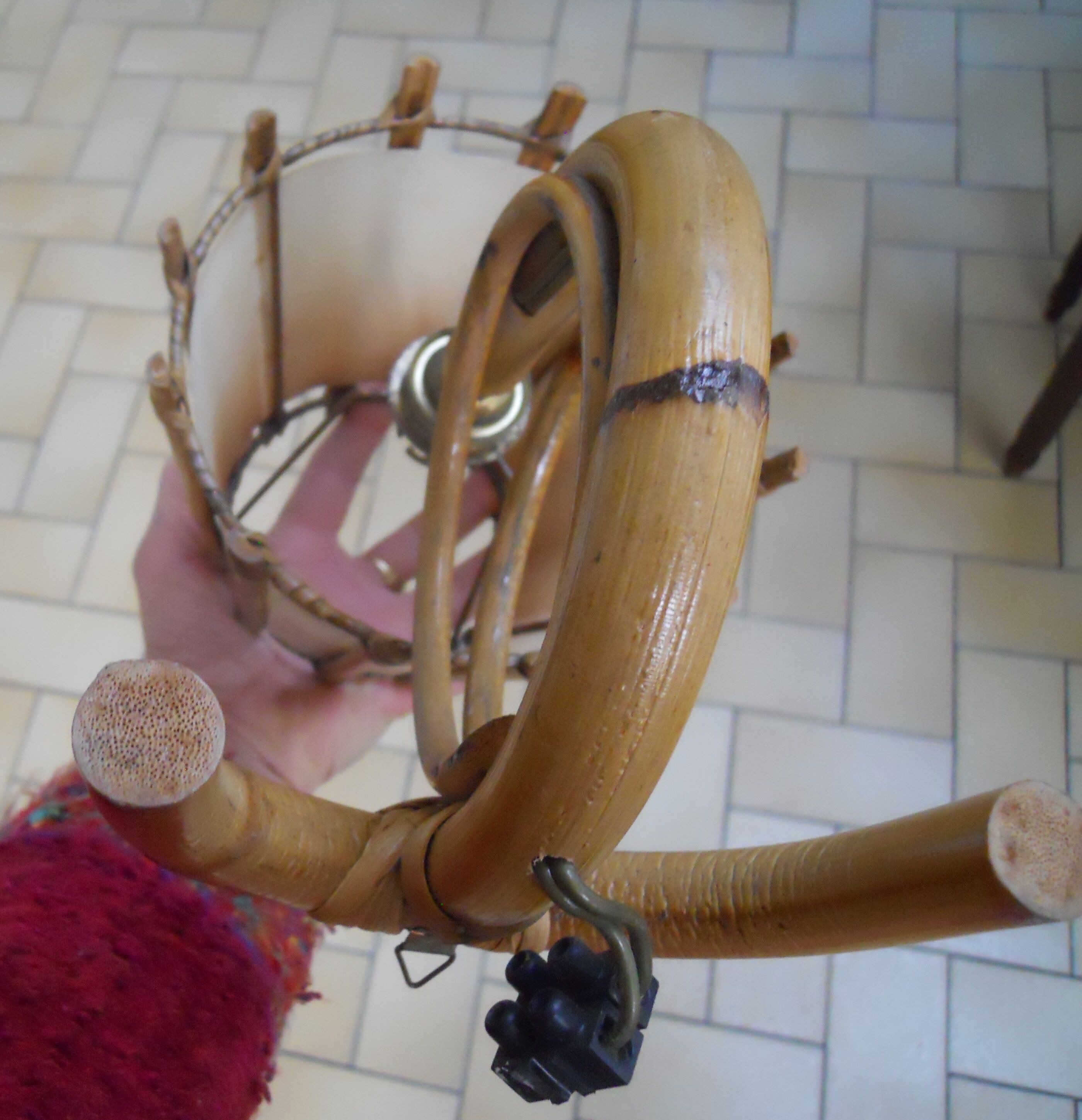 Vintage rattan applic