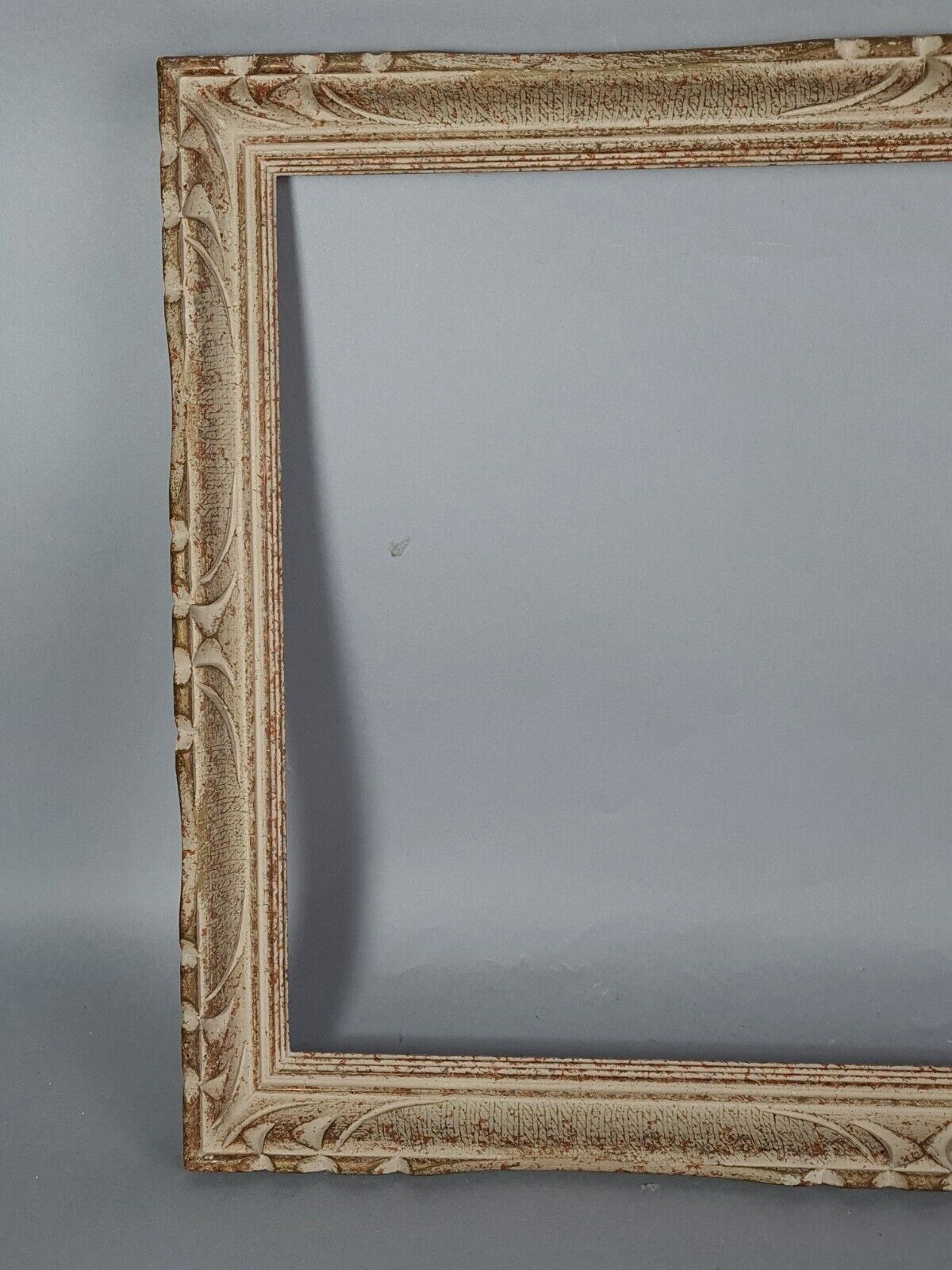 Old frame 68x48 foliage 58x41 cm carved wood ceruse style Montparnasse SB