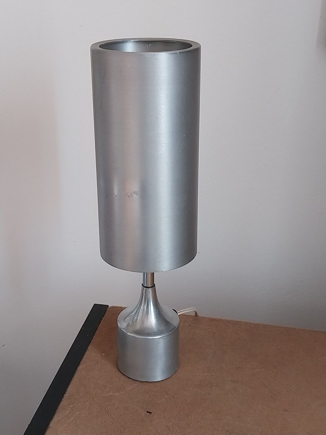 Brushed aluminium lamp