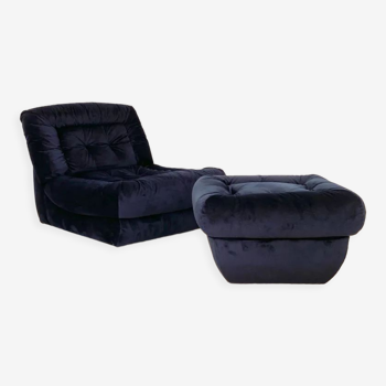 Chauffeuse et pouf velours bleu