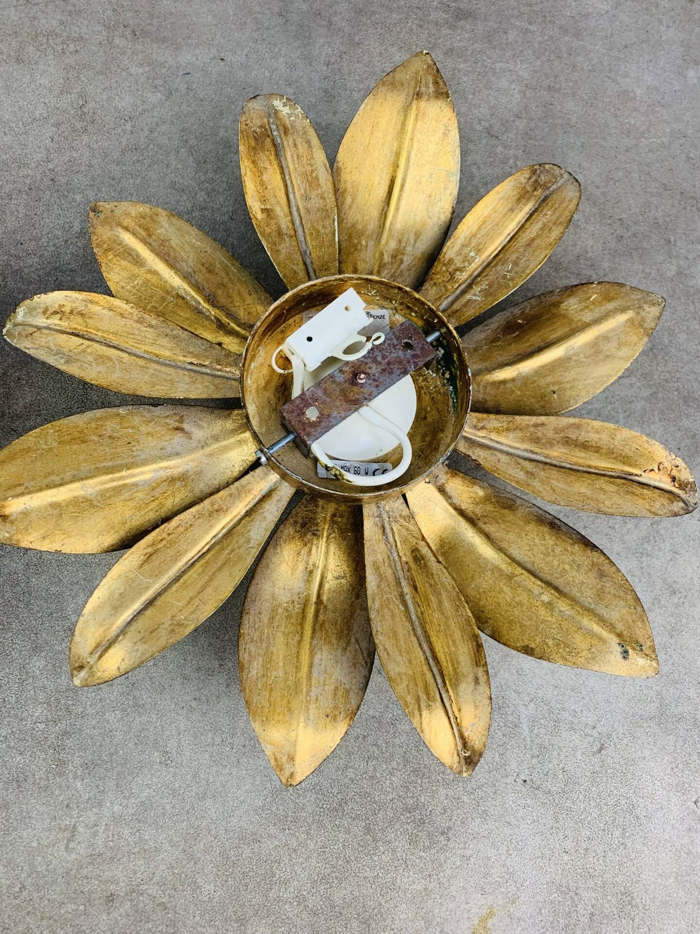 Pair of gilded Florentine wall sconces by SEP Light Firenze, Italy.