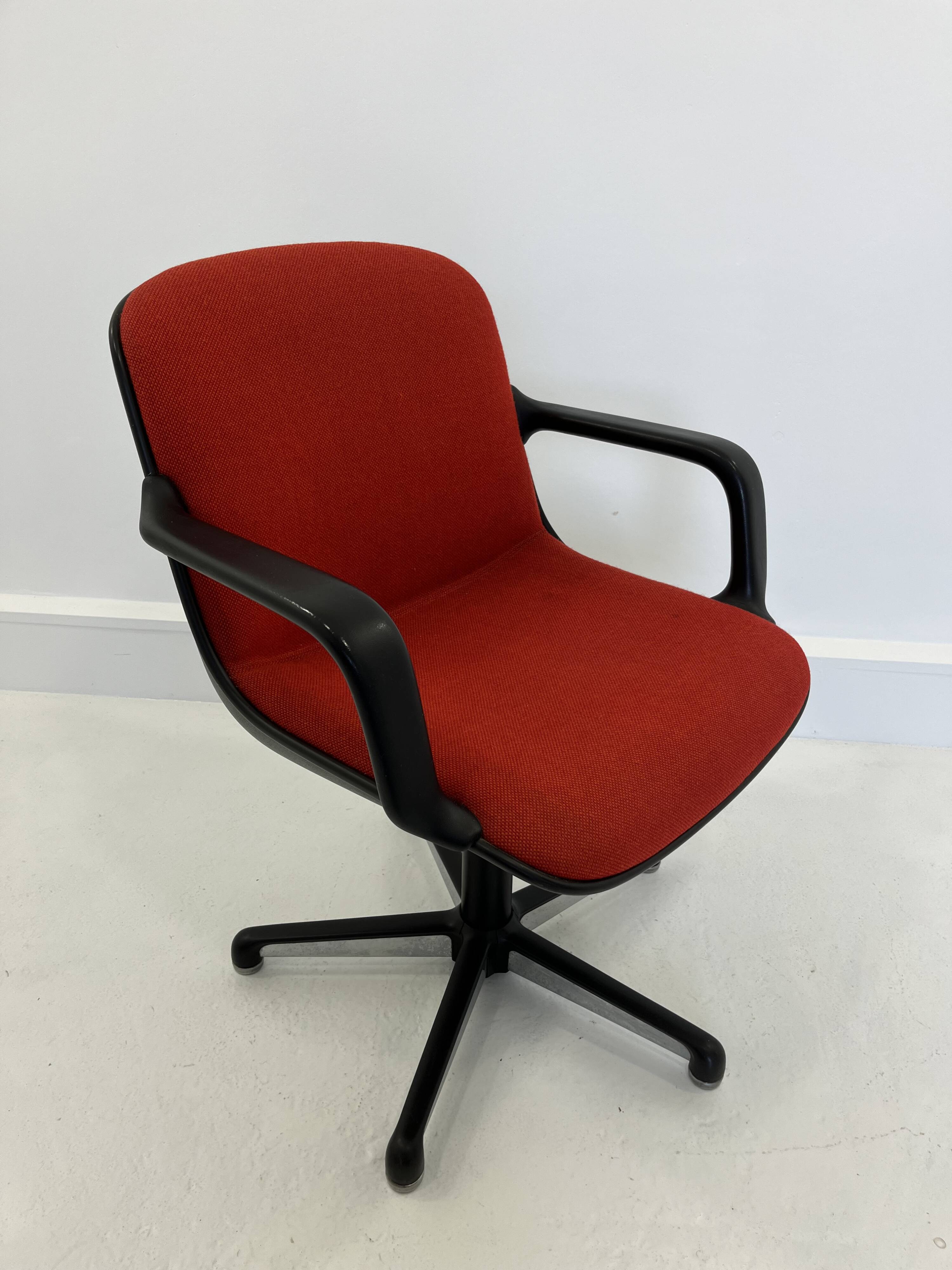 Swivel Desk Armchair Comforto, 1970s