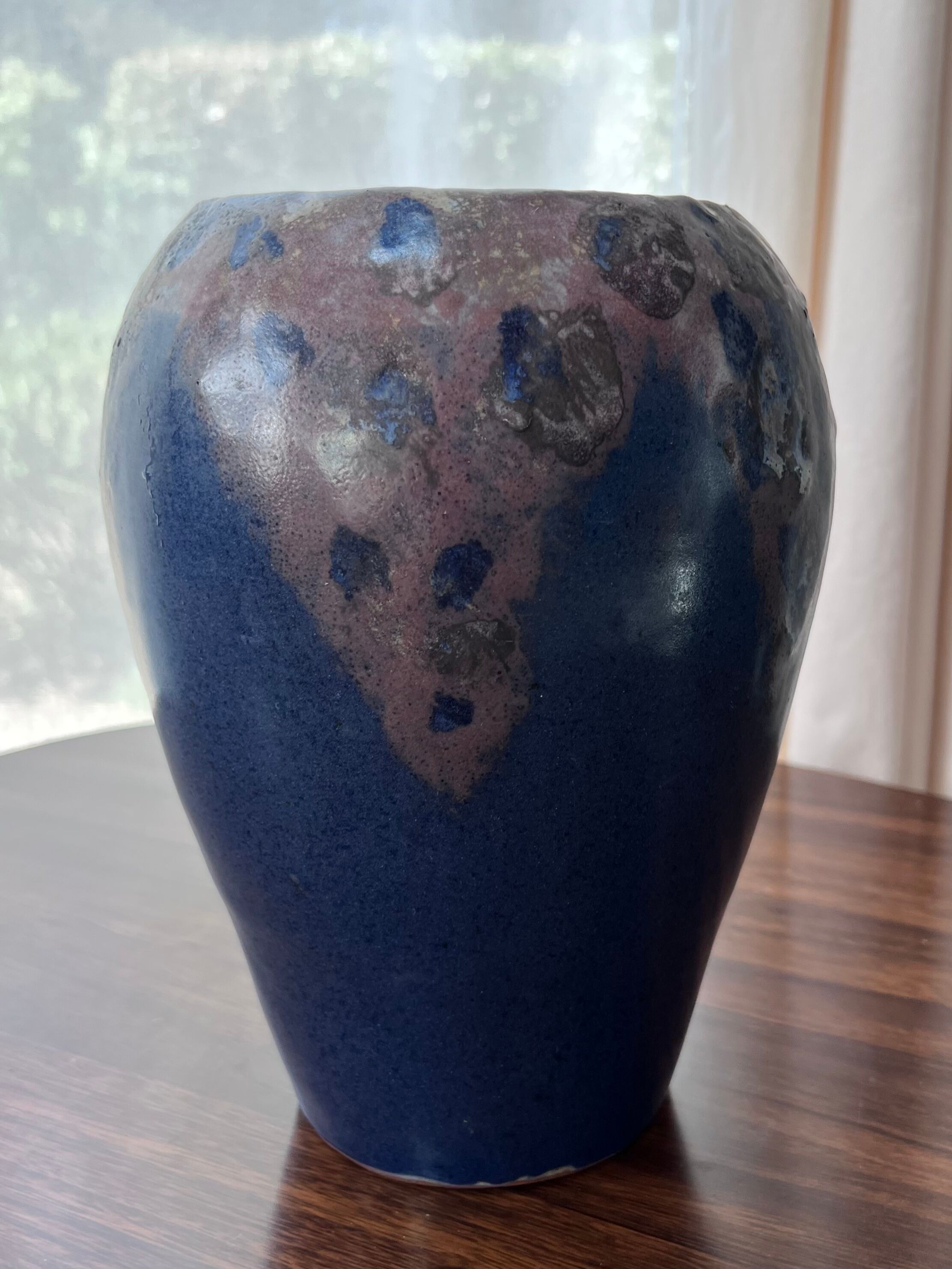 Blue vase with inclusion