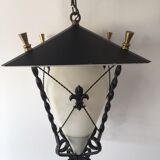Lanterne en fer forgé opaline et laiton