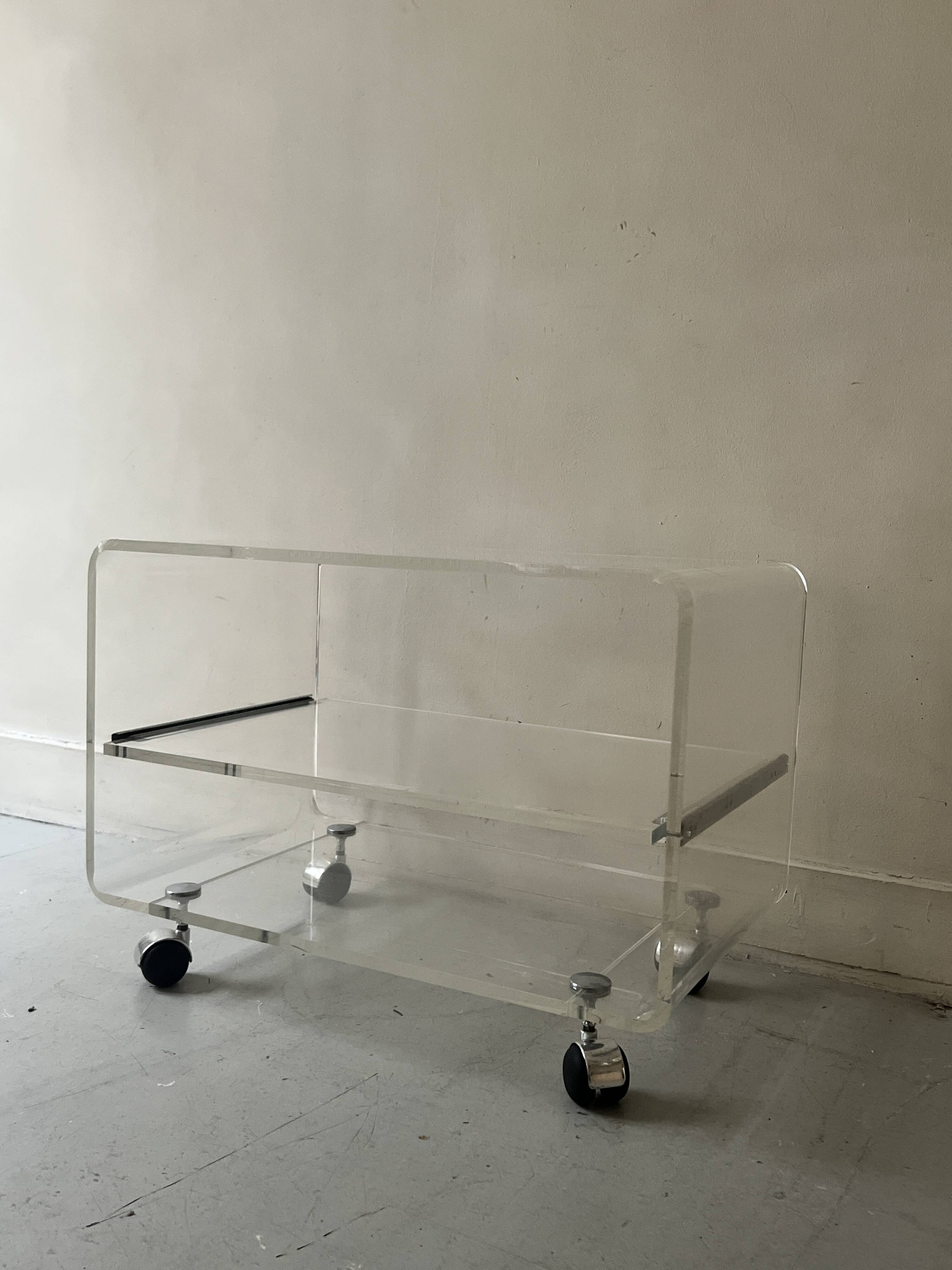 Hi-fi TV unit - coffee table in plexiglass by D. Lange, Roche Bobois 1970