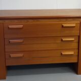 Oak-plated dresser 1980