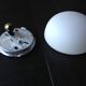 Plafonnier demi lune en opaline blanche vintage années 60/70