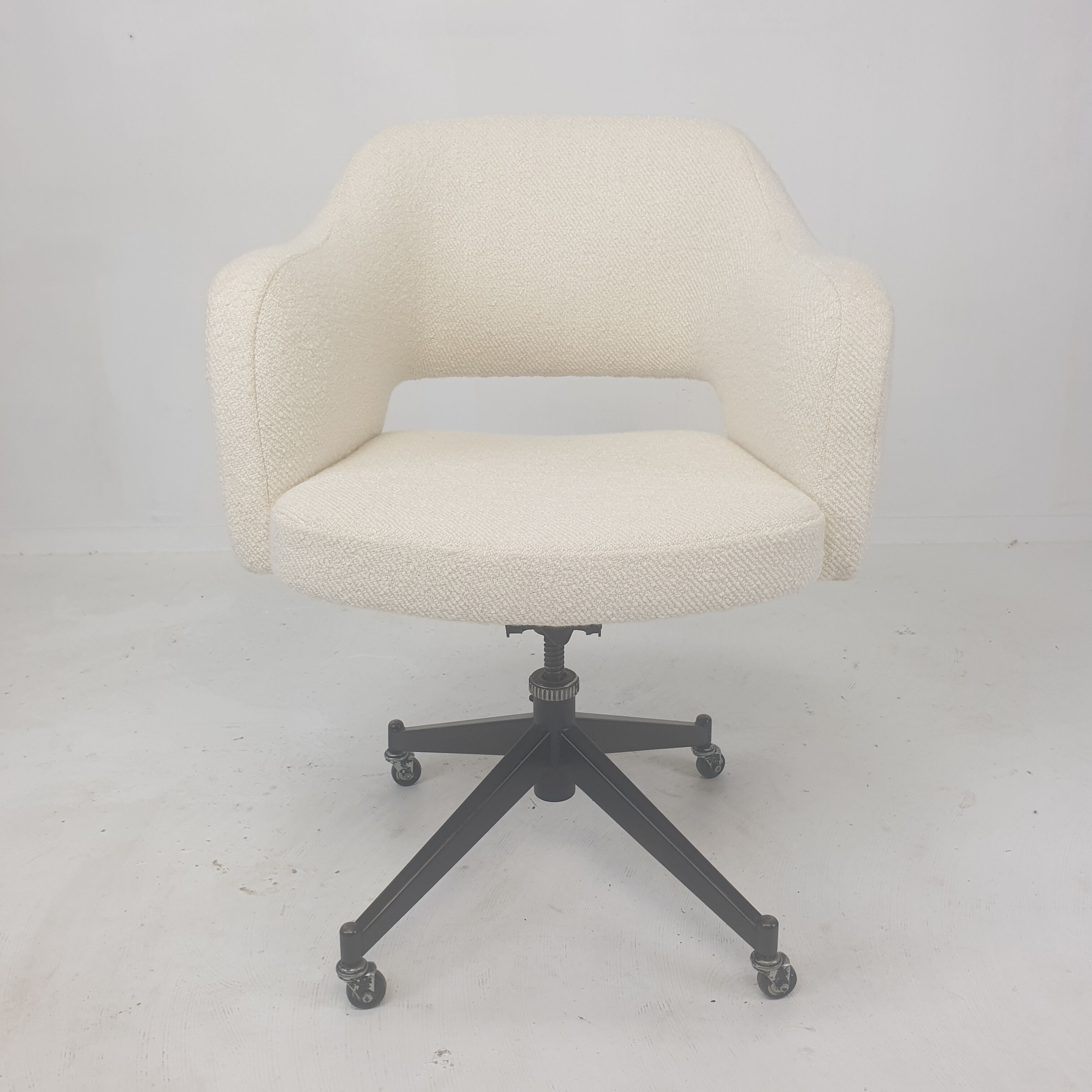 Mid-Century Italian Swivel Armchair, 1960s