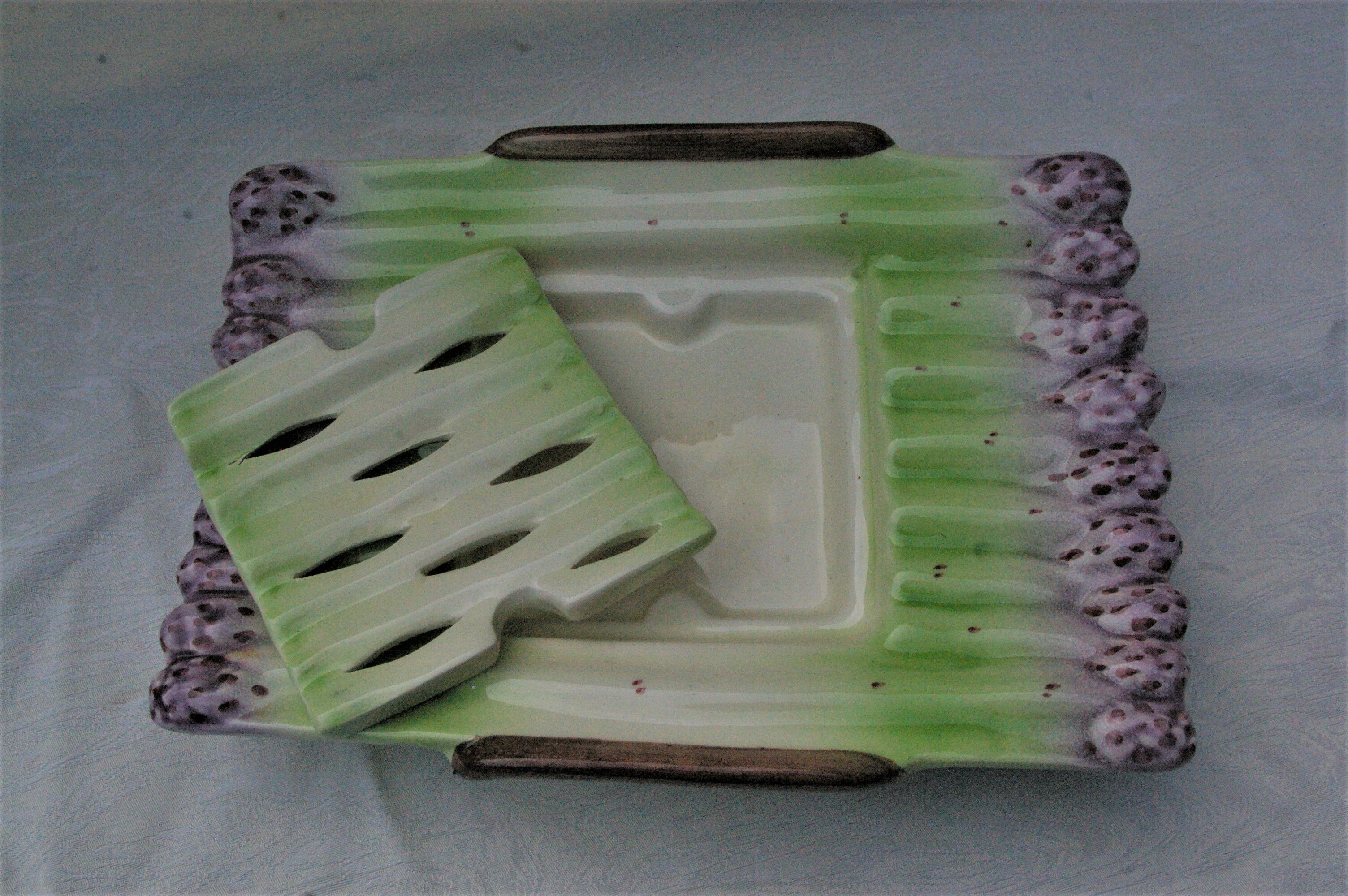 Dish asparagus asparagus in earthenware slurry hand-painted décor