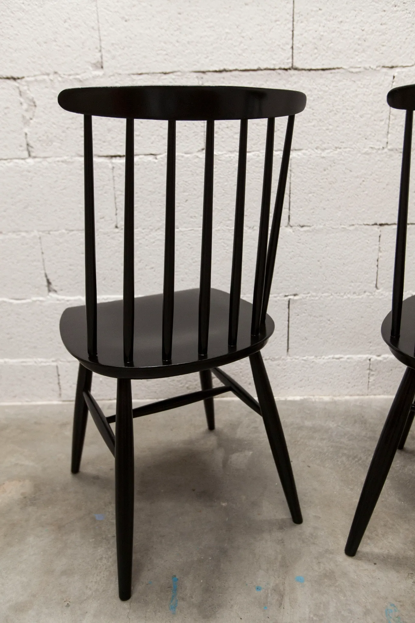 Pair of Scandinavian chairs Fanett by Ilmari Tapiovaara black teak 1960