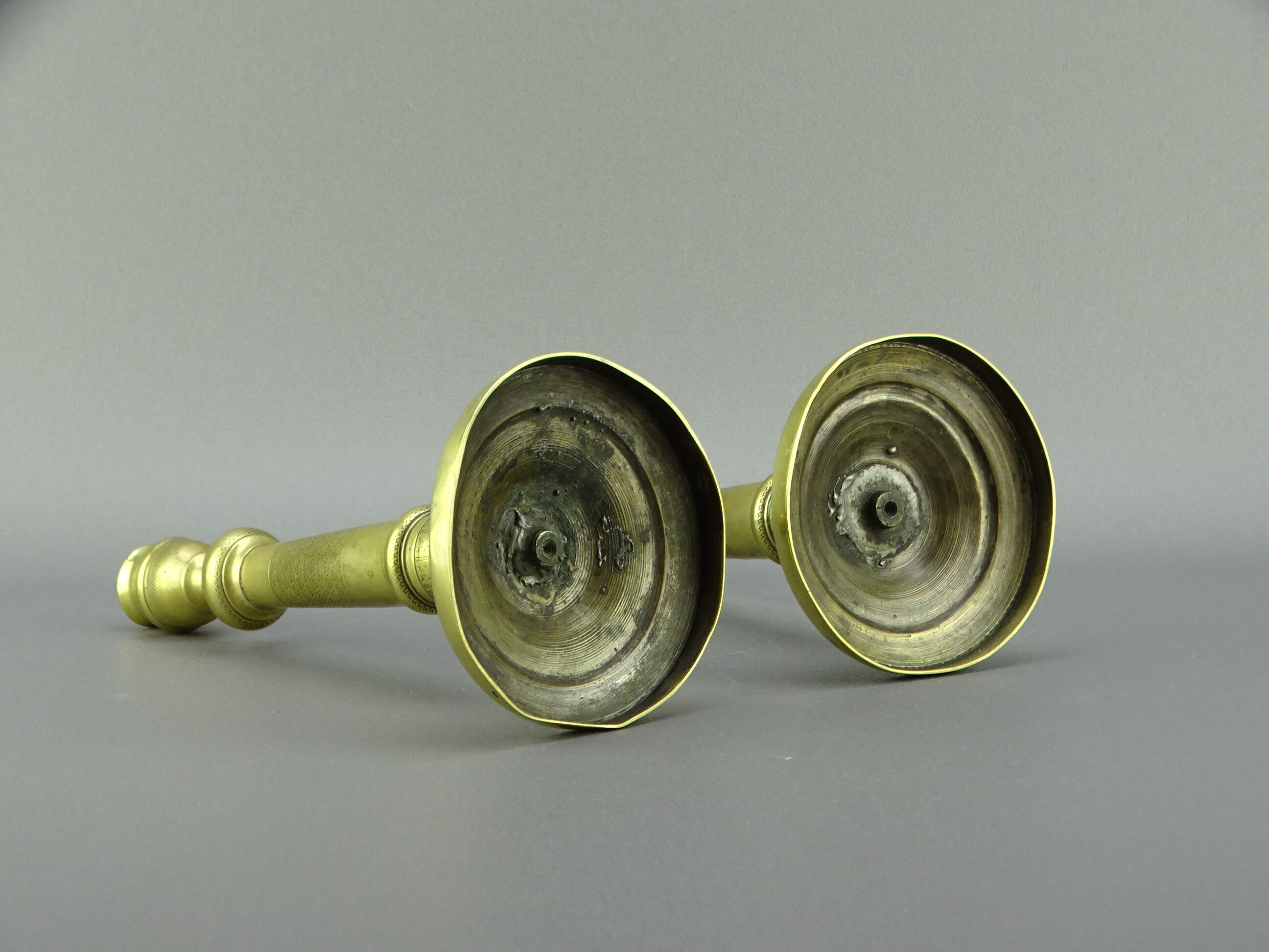 Pair of vintage candlesticks Restoration