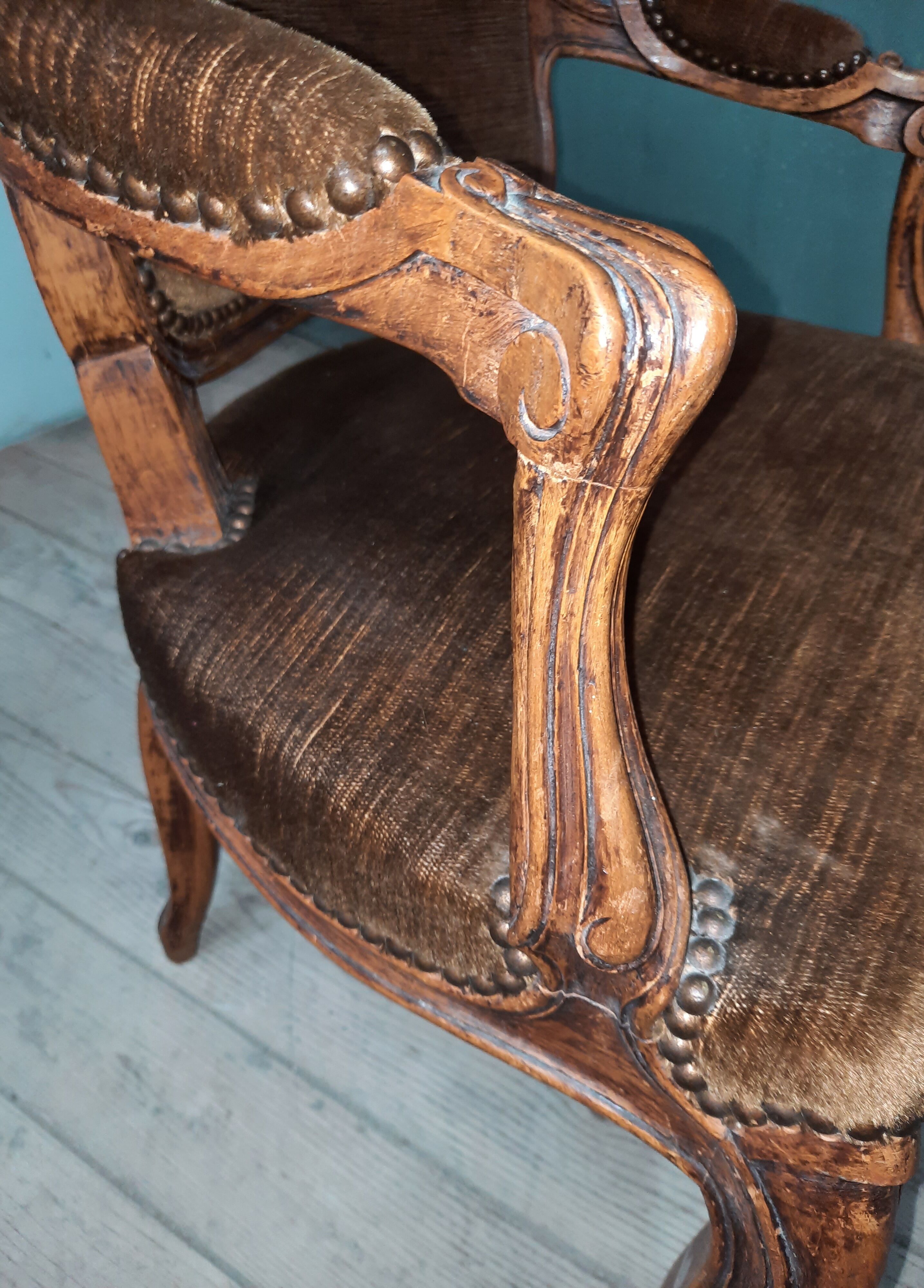 Louis XV style convertible armchair