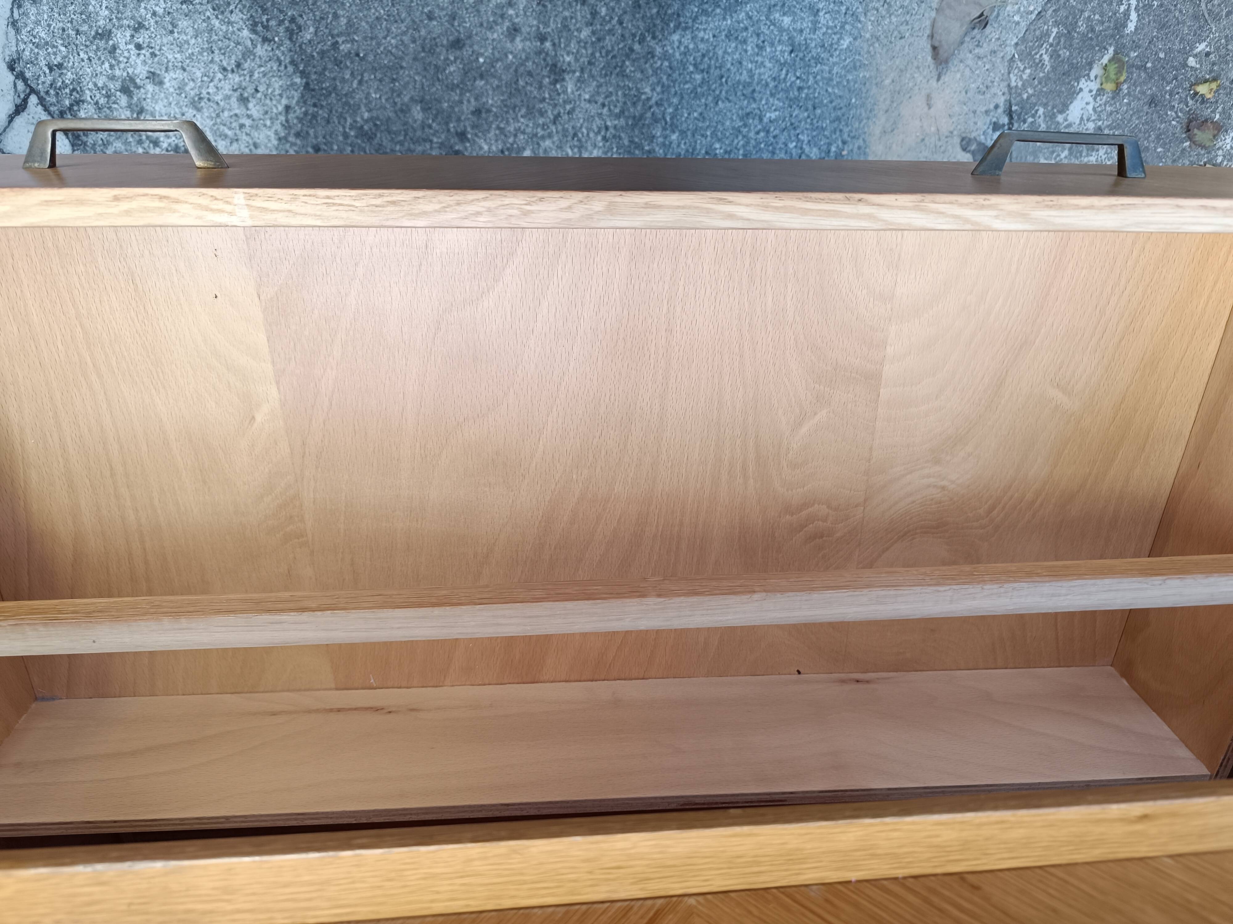 Vintage chest of drawers