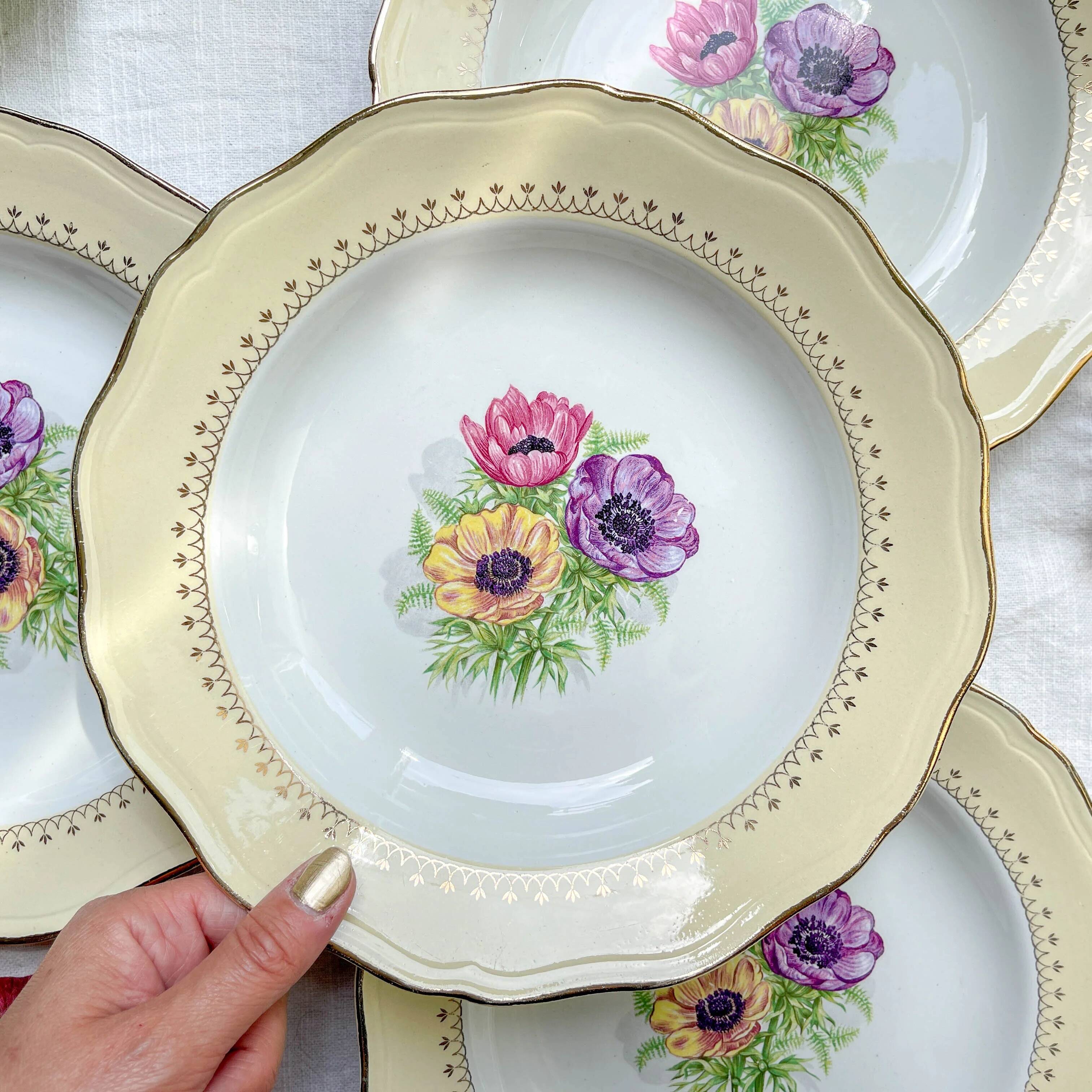 4 vintage porcelain soup plates with white and golden yellow floral pattern L'Amandinoise "Coopélia"