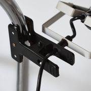 Artemide lampe à pince Design Ernesto Gismondi modèle Sintesi