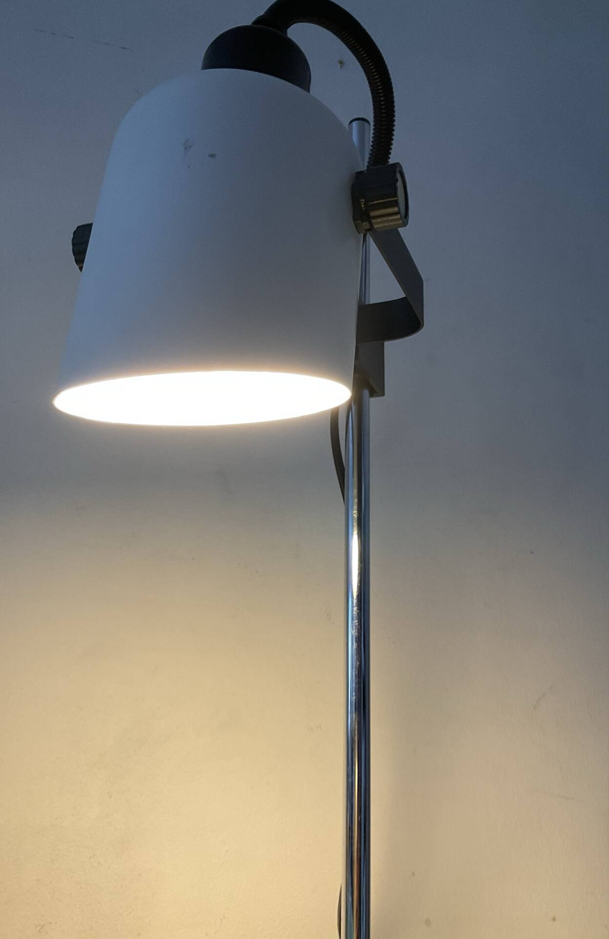 Lampe de bureau articulée des années 80