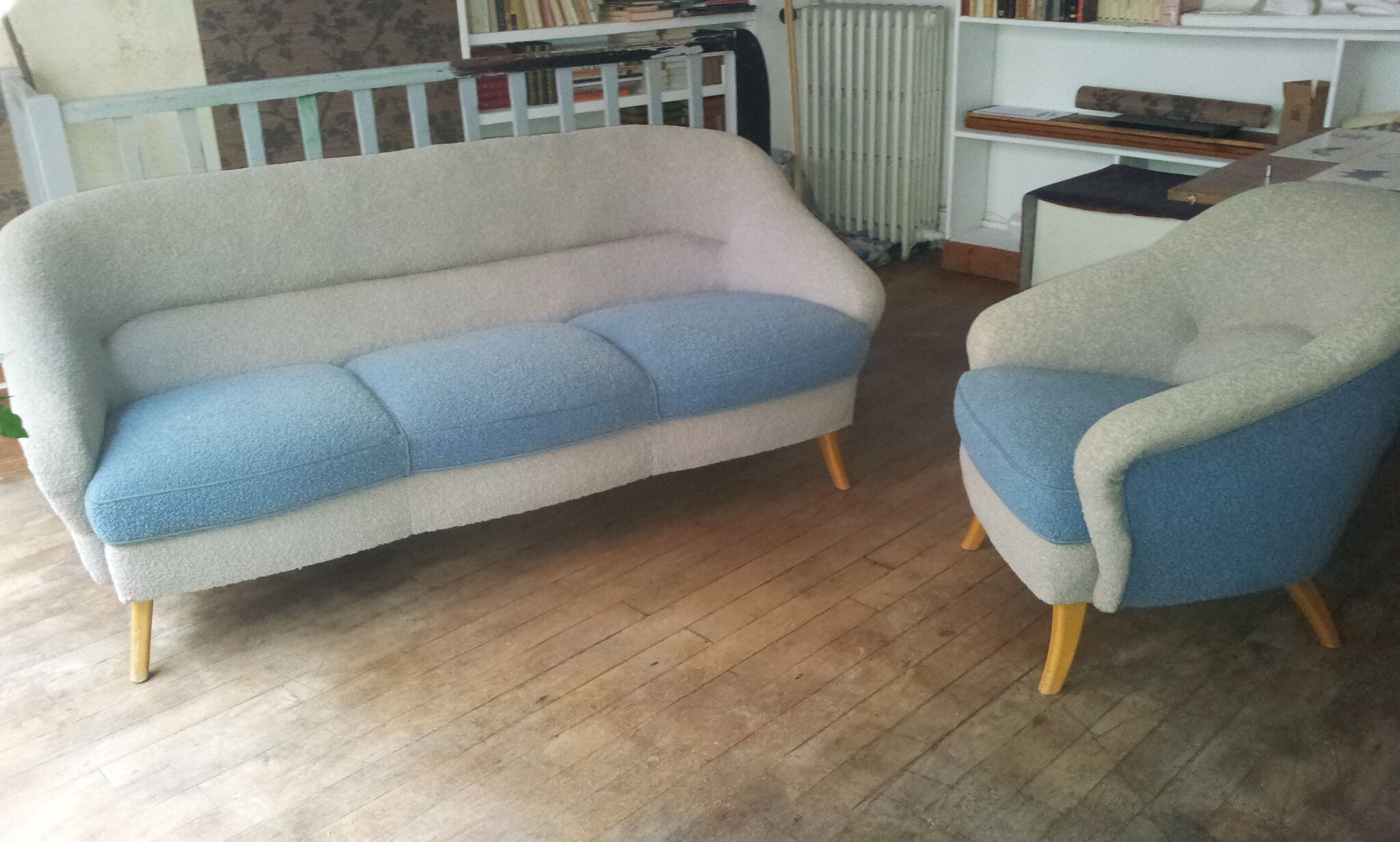 Chair organic 50s Danish blue and beige