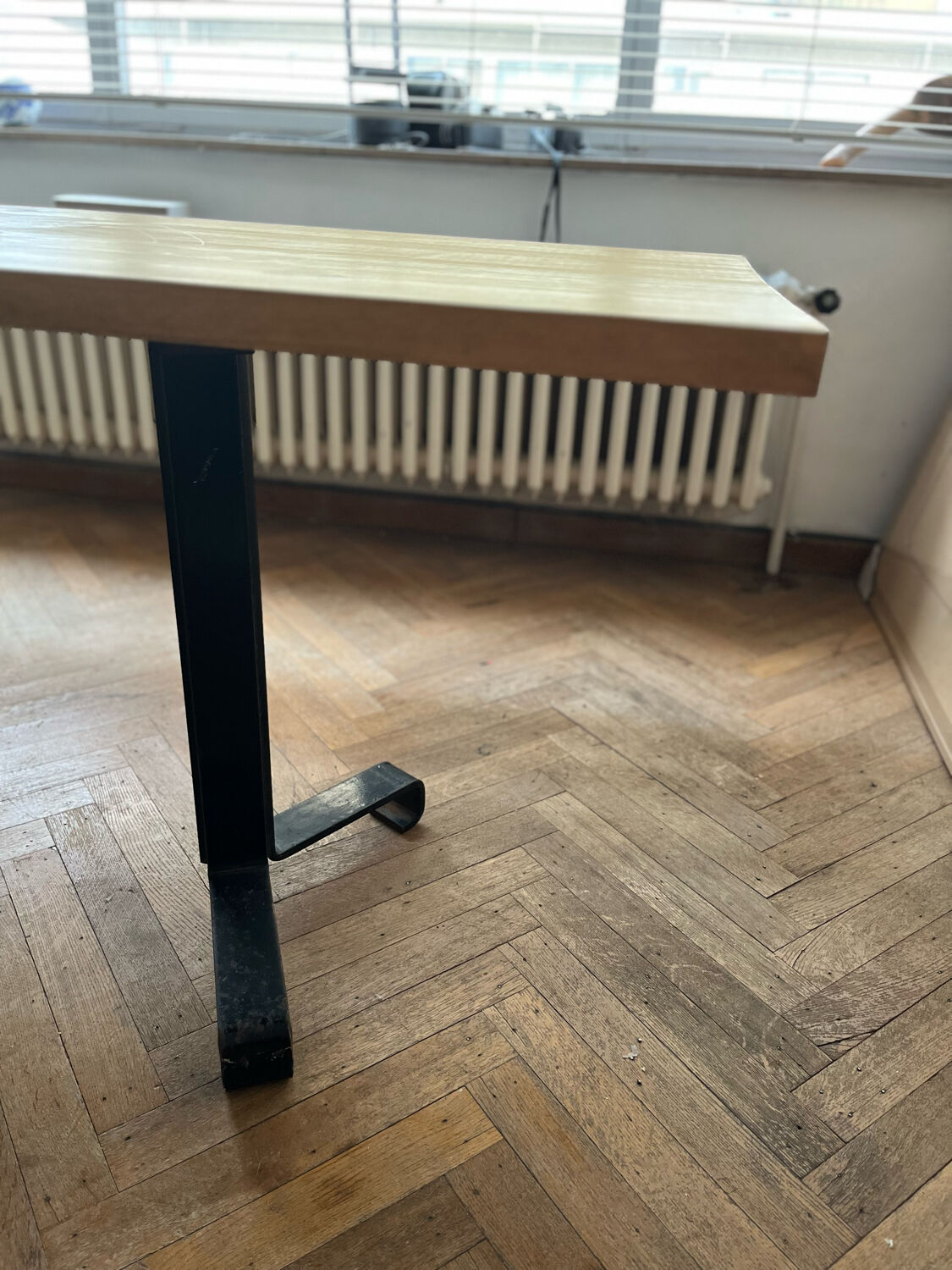 Table Charlotte Perriand