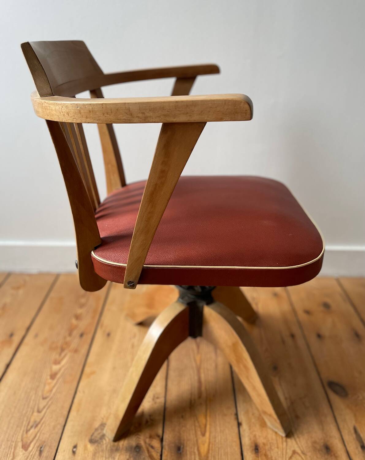 Old Stella office chair