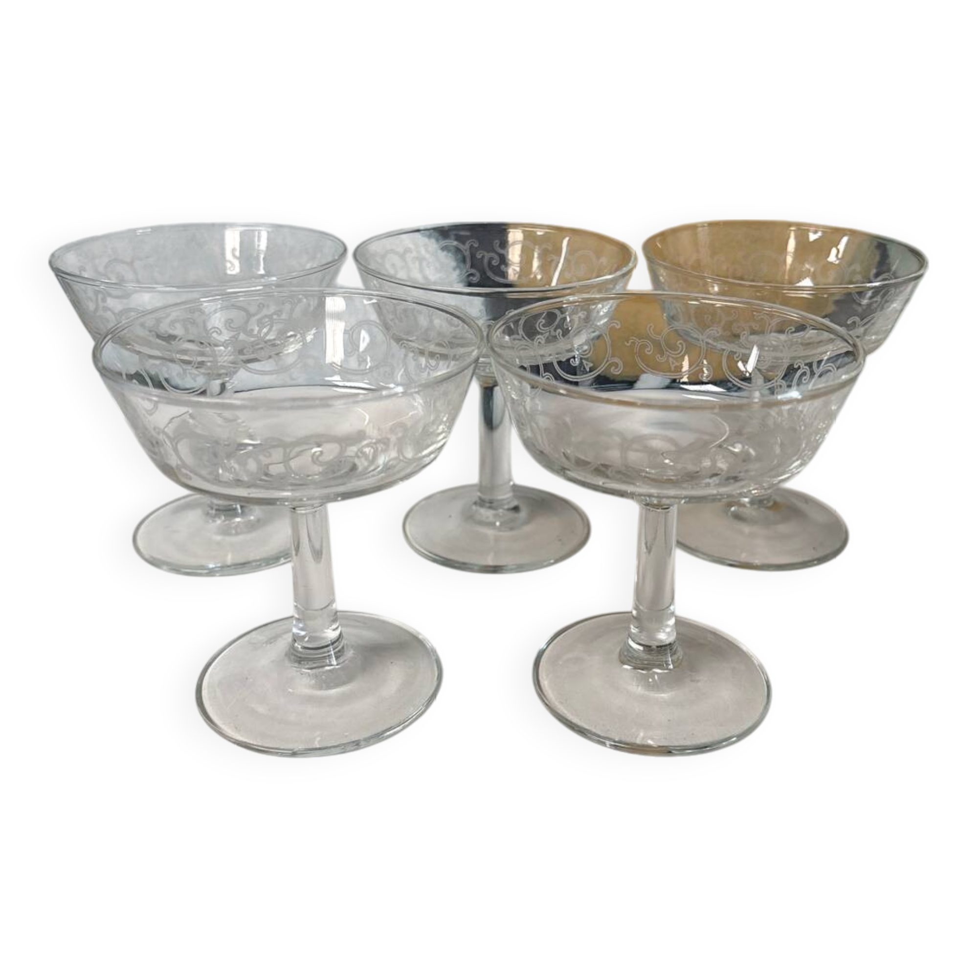 Set of 5 engraved champagne glasses from the 50s