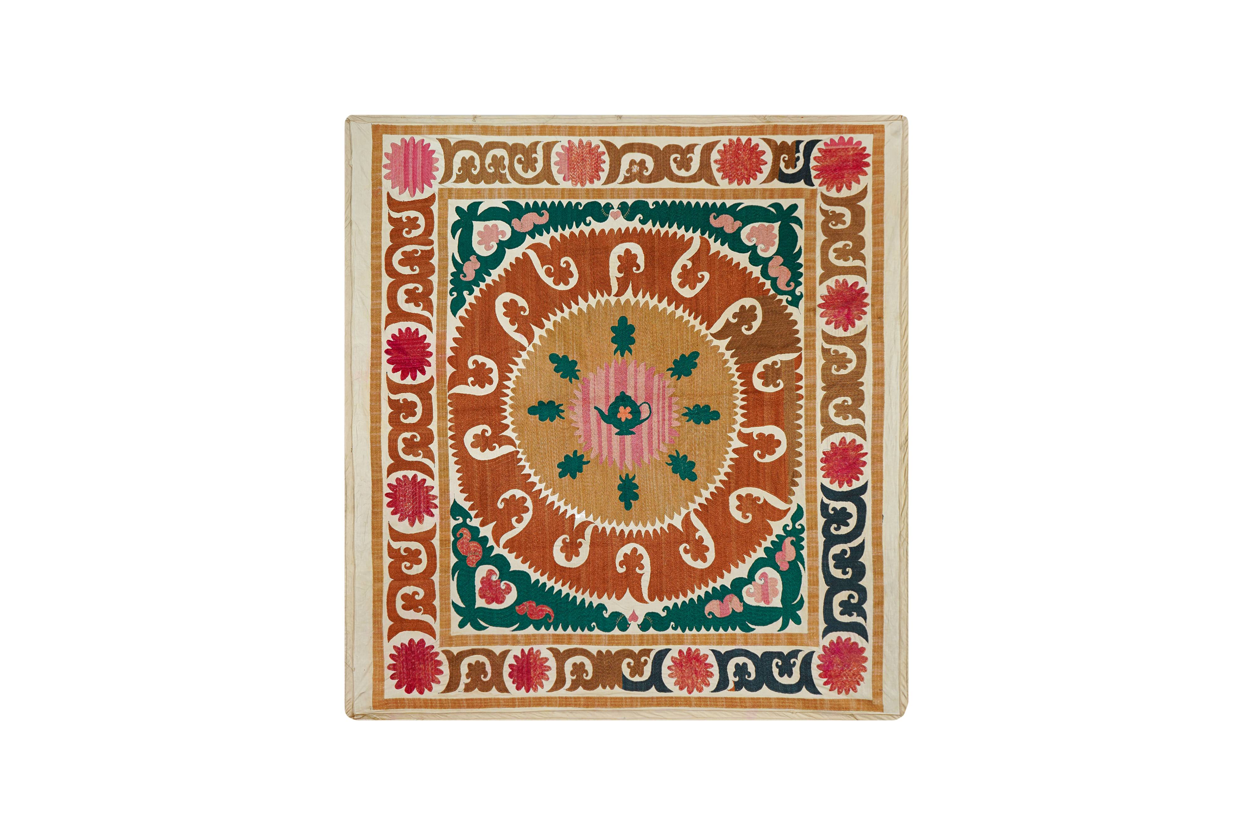 Vintage Turkish hand-knotted rug 130x136 cm