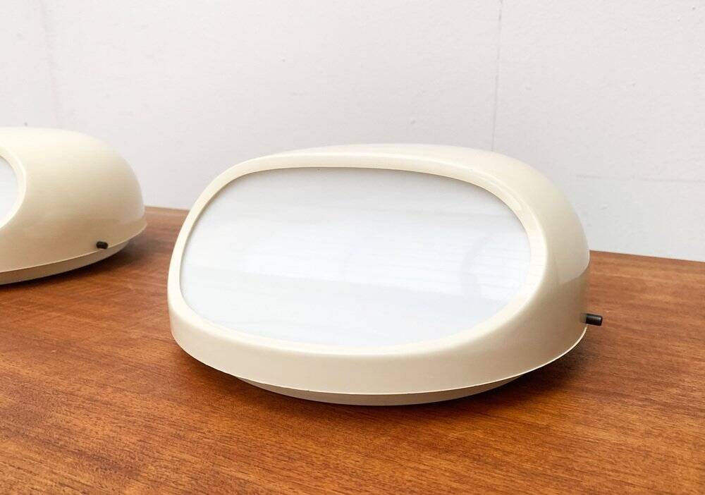 Italian Space Age Wall Lamps from the Mid-Century by Gerd Lange for Kartell, 1960s, Set of 2