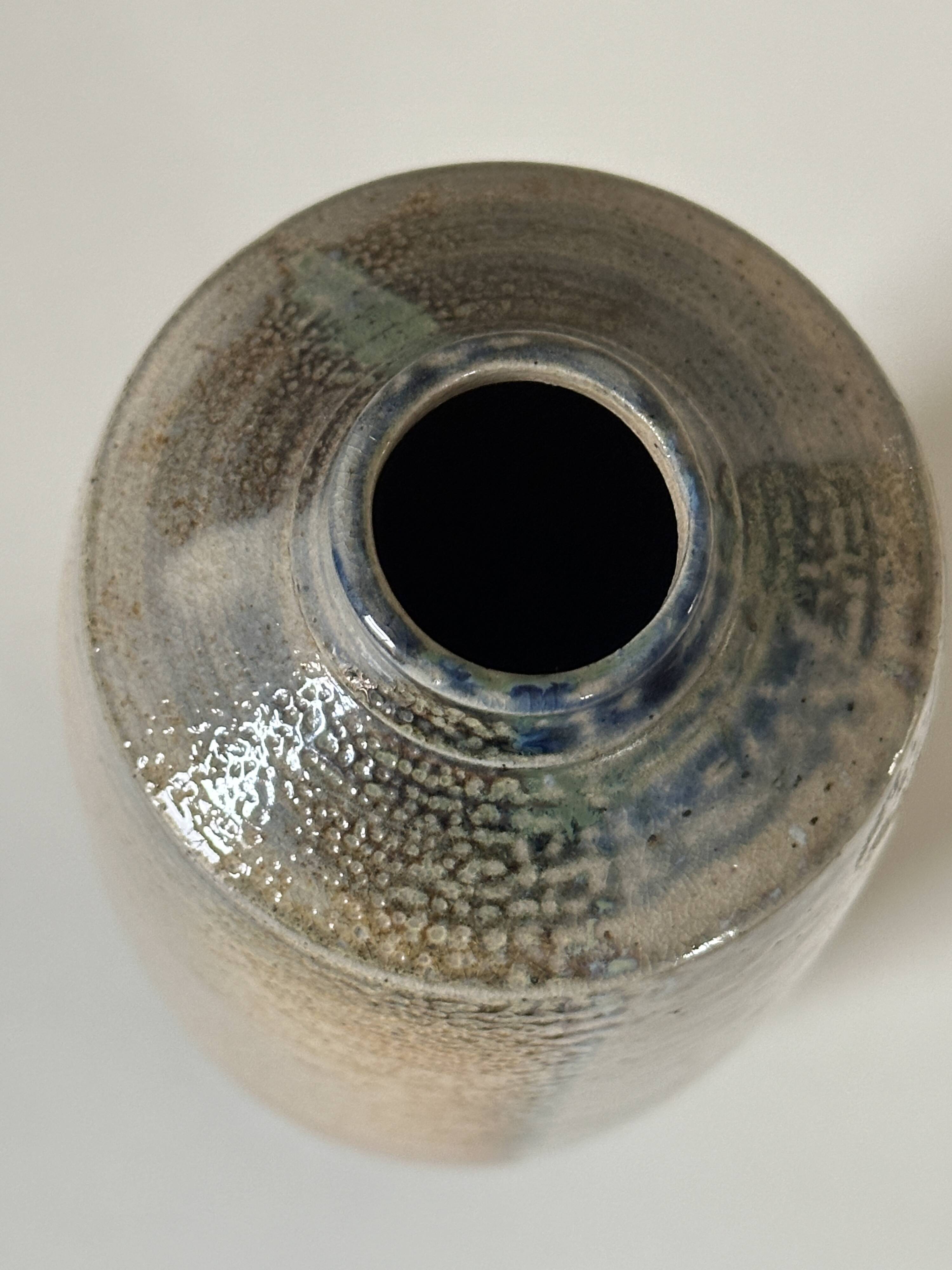 Ceramic vase