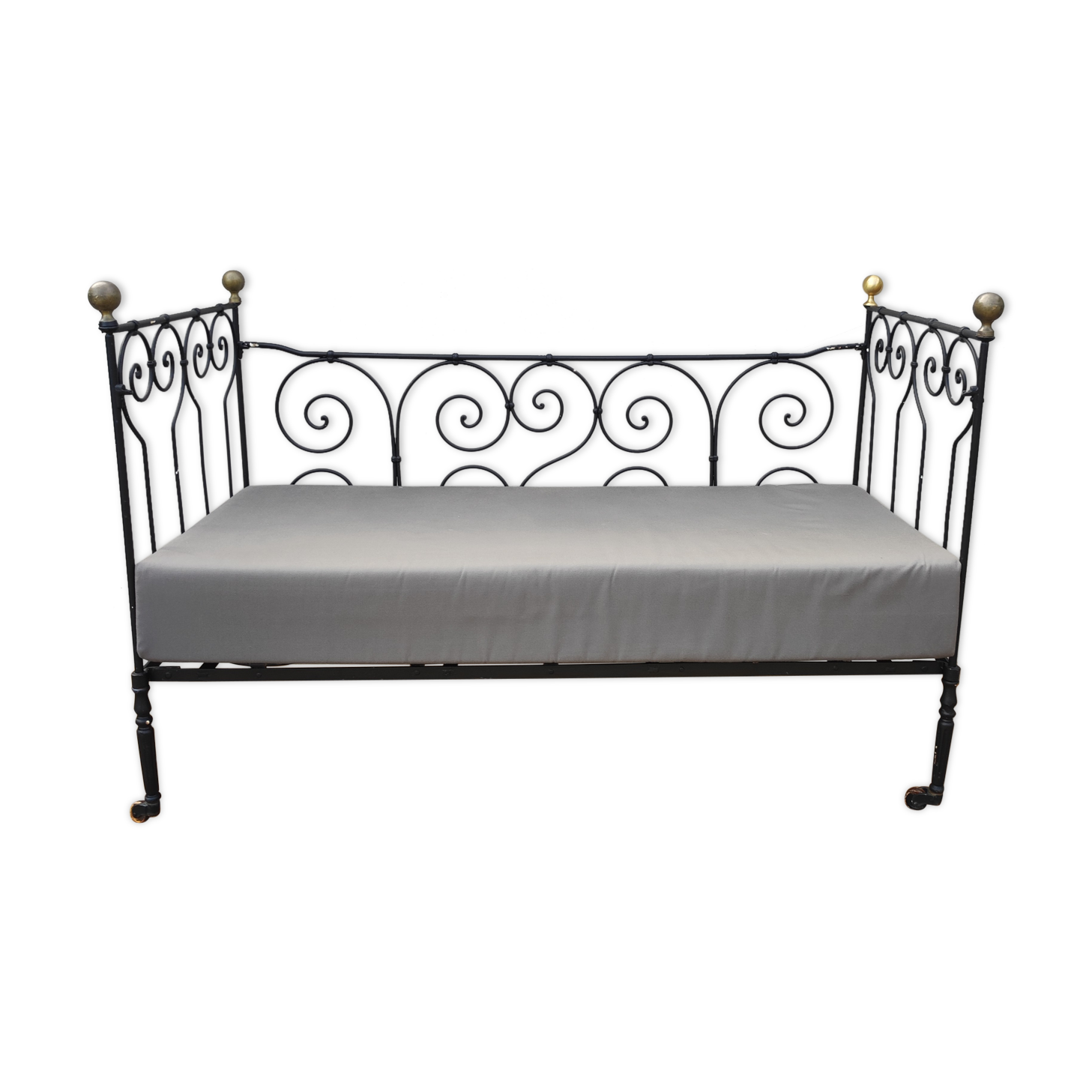 Wrought iron bed bench