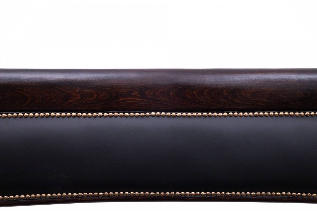 Thonet sofa, Western Europe, late 19th century.