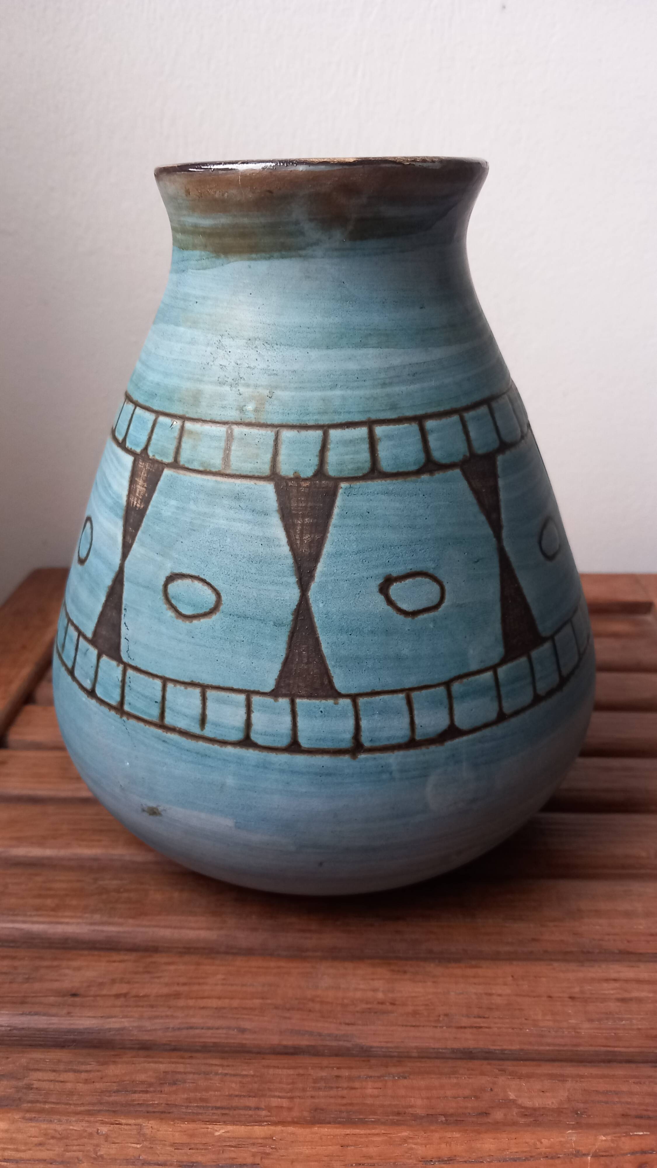 Vintage vase signed "Maunier Vallauris"