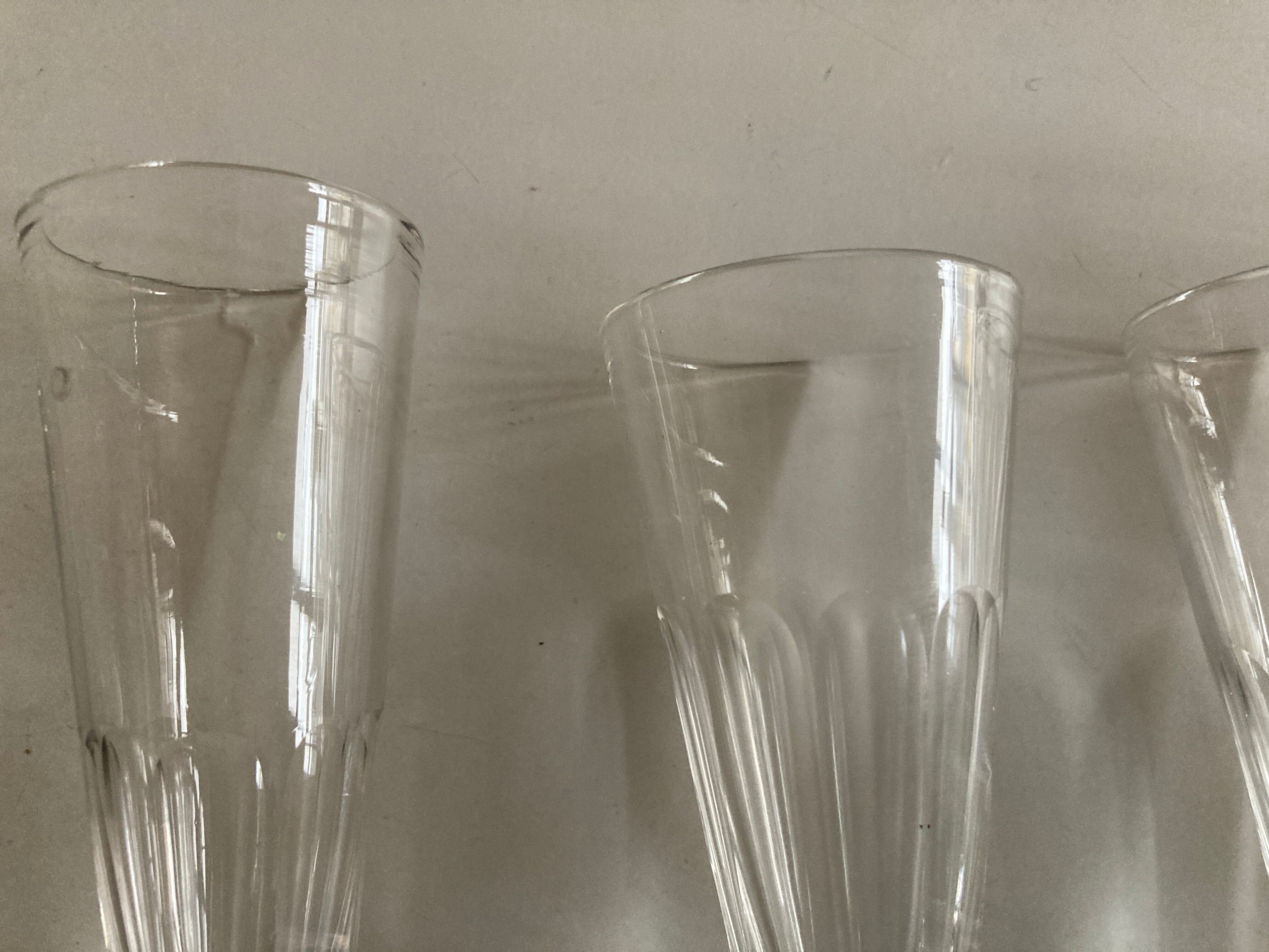 Set of 5 19th glass champagne flutes with flat slices cut