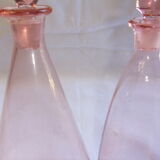 Carafe bottle bottle carafon service pink tray