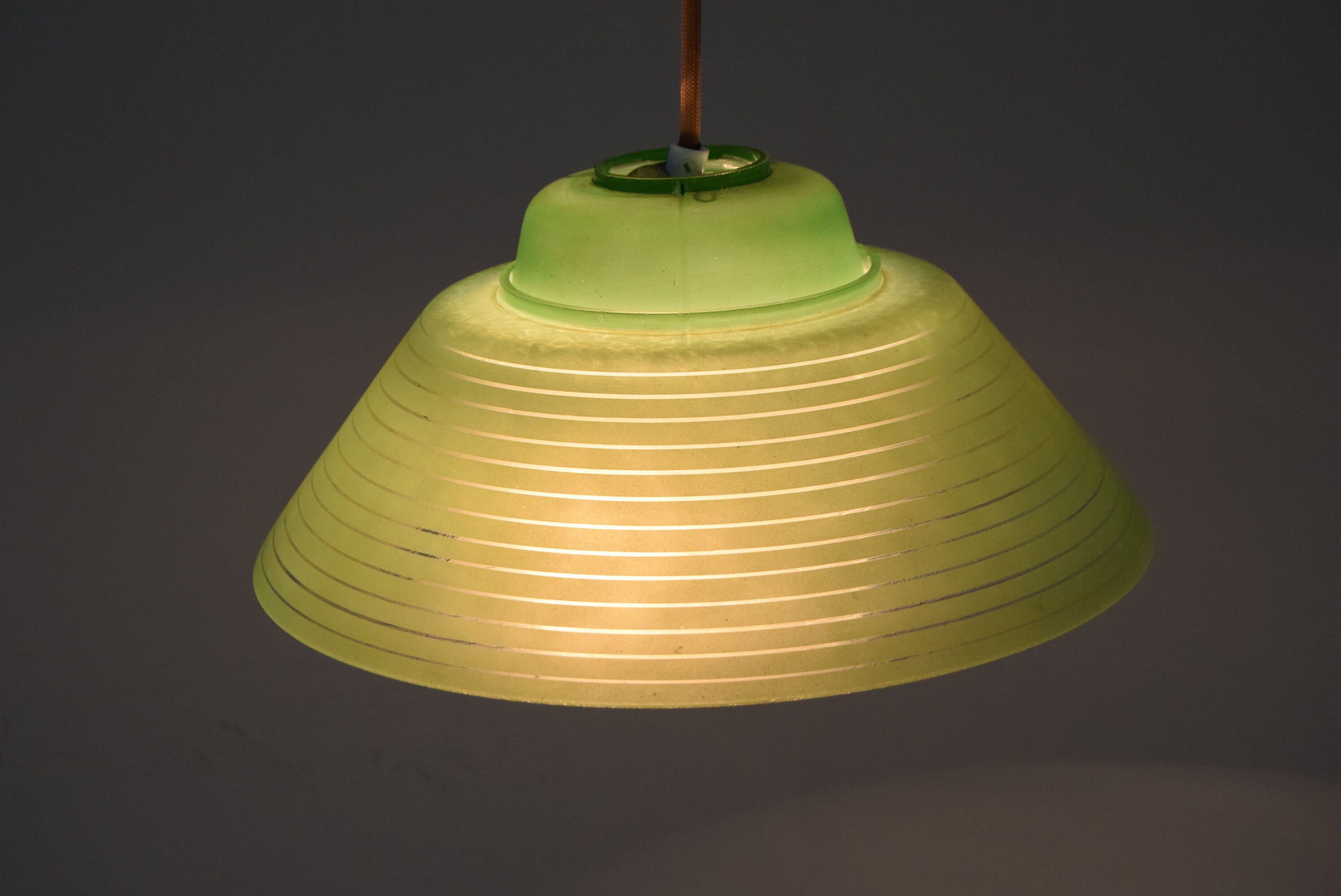 Suspension en verre, années 1960