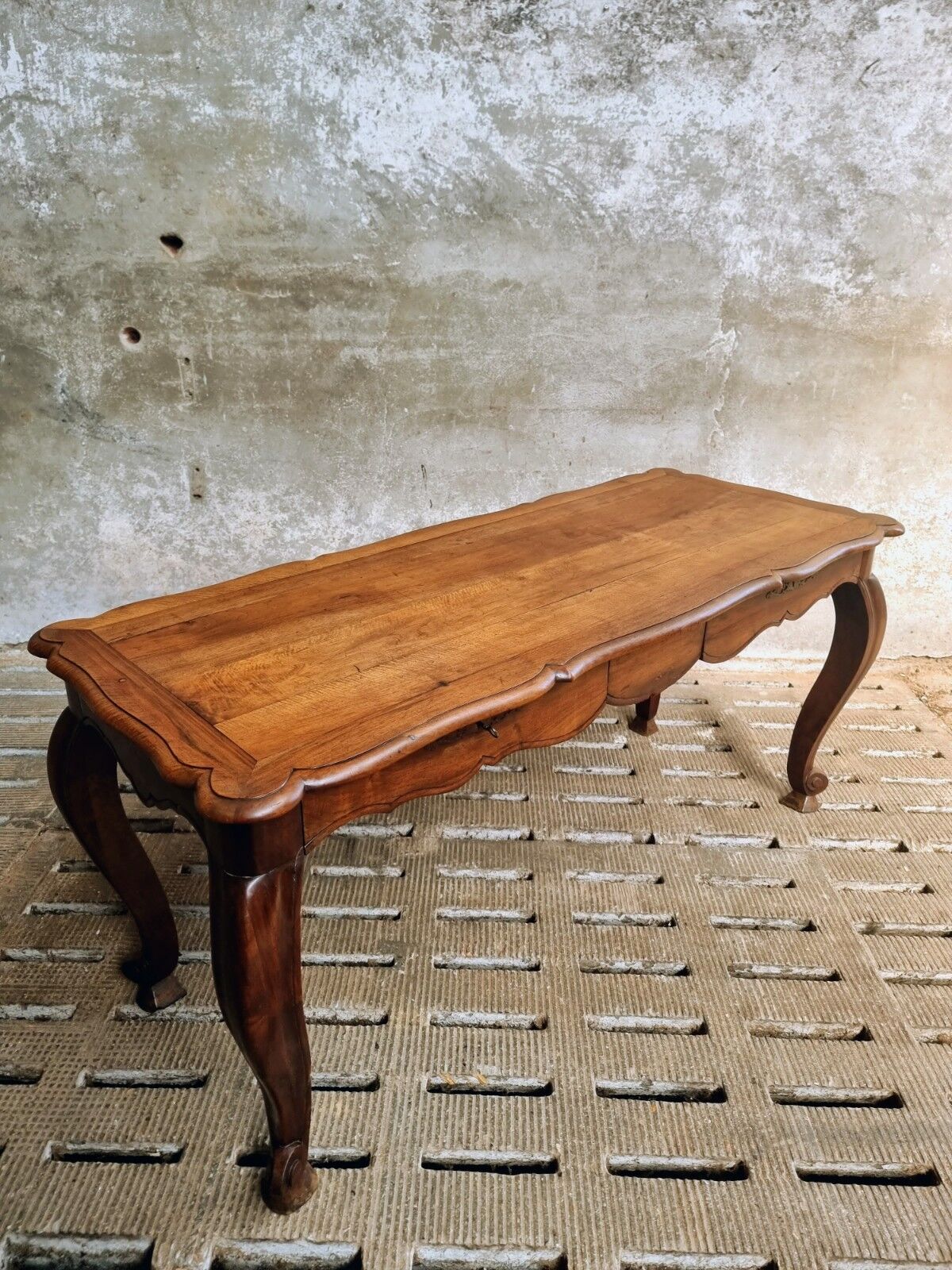 Table à manger, table d'appoint, bureau noyer 70x173cm