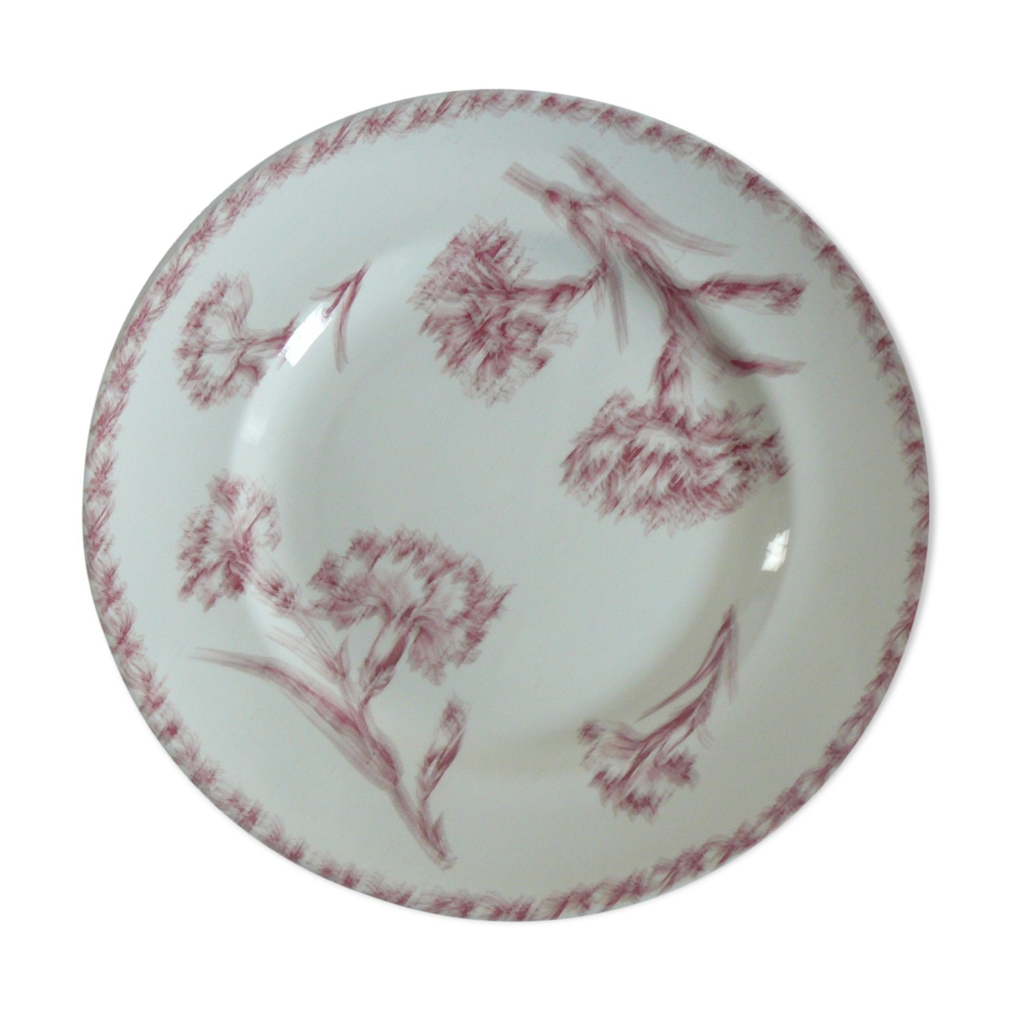 Round plate iron earth model "carnation" of Lunéville